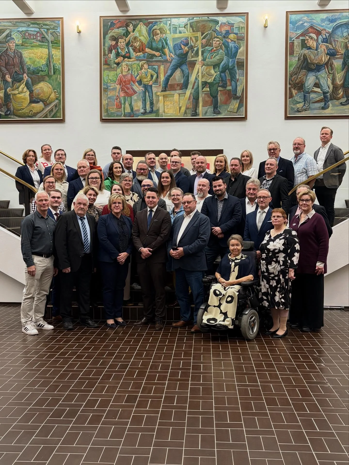 @korsholm_mustasaari kommunfullm&auml;ktige 2025-2029✨
Ikv&auml;ll inleder vi budget 2026 arbetet med en aftonskola. Att f&aring; ihop en kommunal budget &auml;r i dessa tider inte l&auml;tt, men jag &auml;r &ouml;vertygad i att vi kommer lyckas ocks