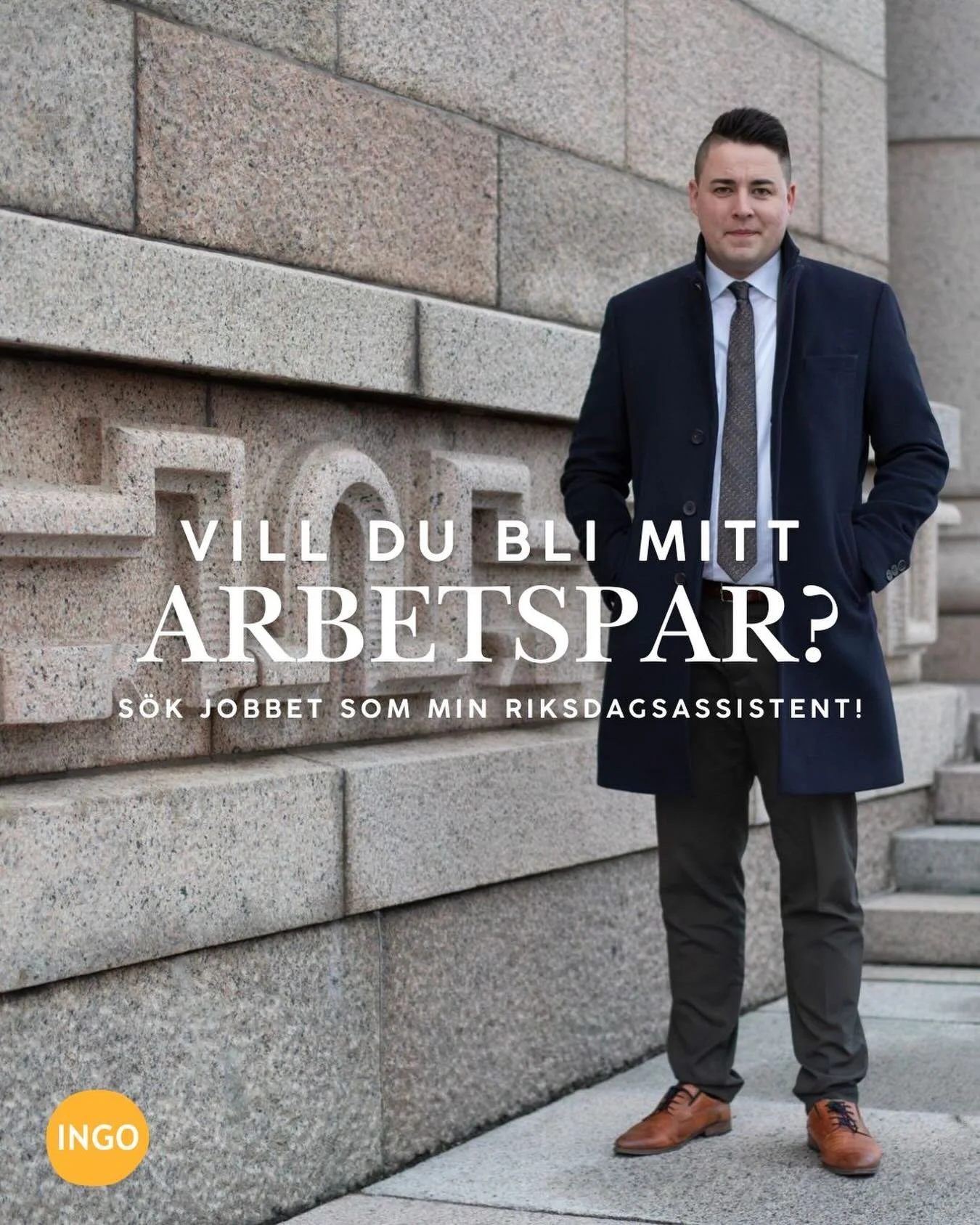 VILL DU BLI MITT ARBETSPAR I RIKSDAGEN? 🏛️

Min nuvarande riksdagsassistent Nicholas g&aring;r vidare mot nya utmaningar och kommer om n&aring;gra veckor l&auml;mna en tomt kontor i riksdagskorridoren som jag s&aring; fort som m&ouml;jligt vill fyll