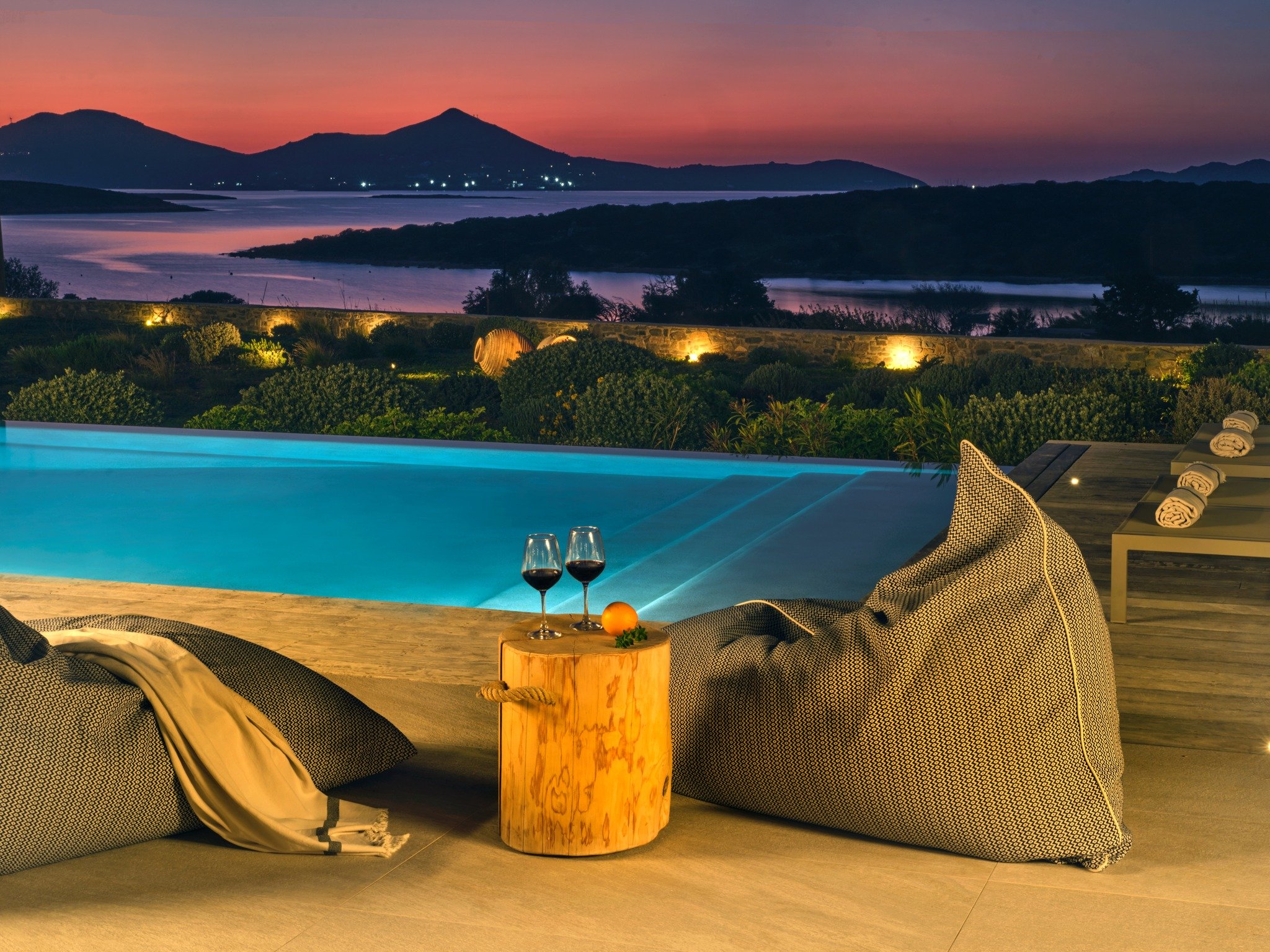 Welcome to your luxurious retreat in Santa Maria, Paros. This stunning 6-bedroom villa offers the perfect blend of modern comfort and breathtaking natural beauty. The villa boasts panoramic views of the sparkling Aegean Sea.

https://www.stayinparos.