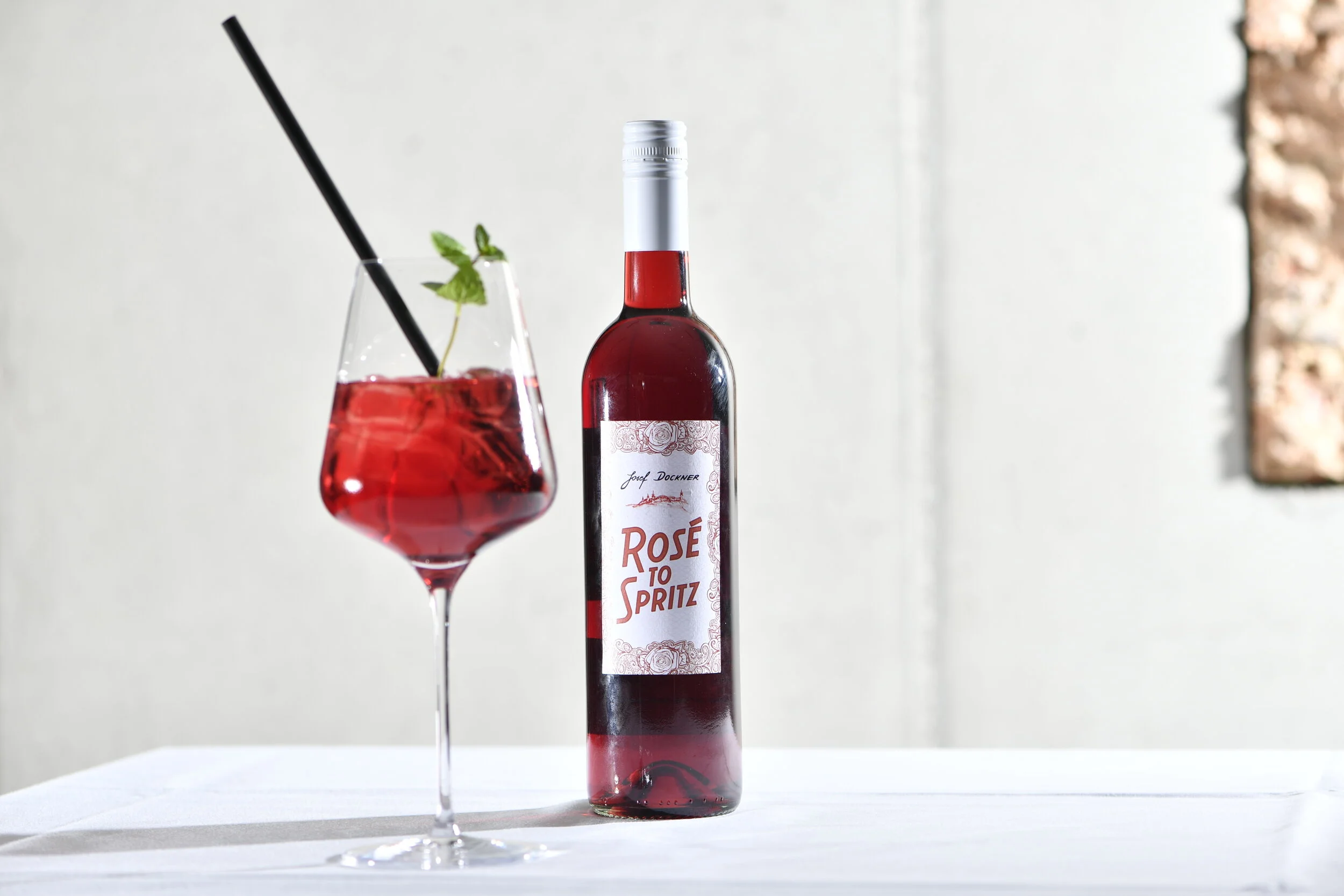 ROSÈ TO SPRITZ