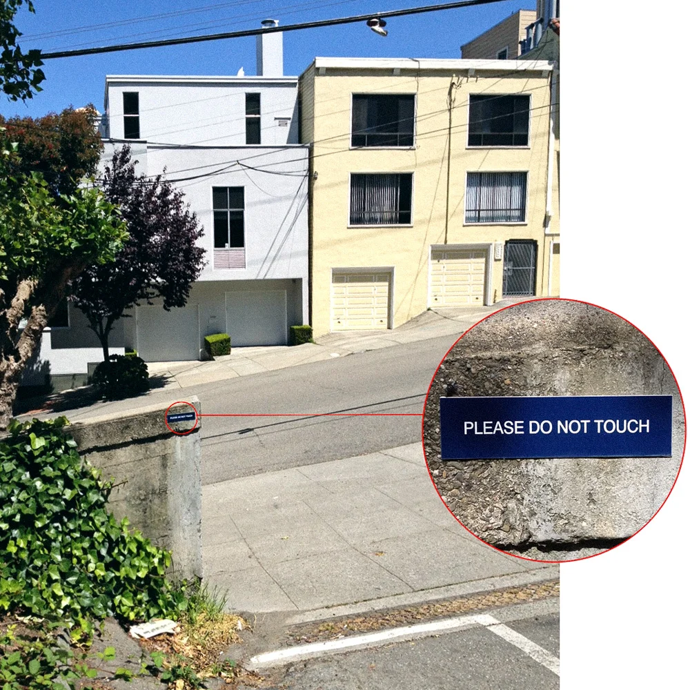 PLEASE DO NOT TOUCH7a.JPG