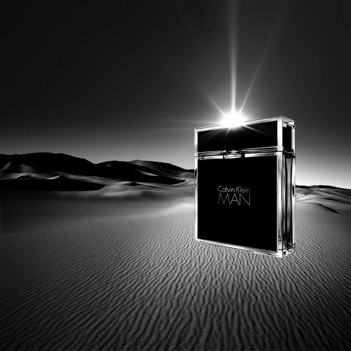 3466-02Z CAL G7L SCENEspread.JPG