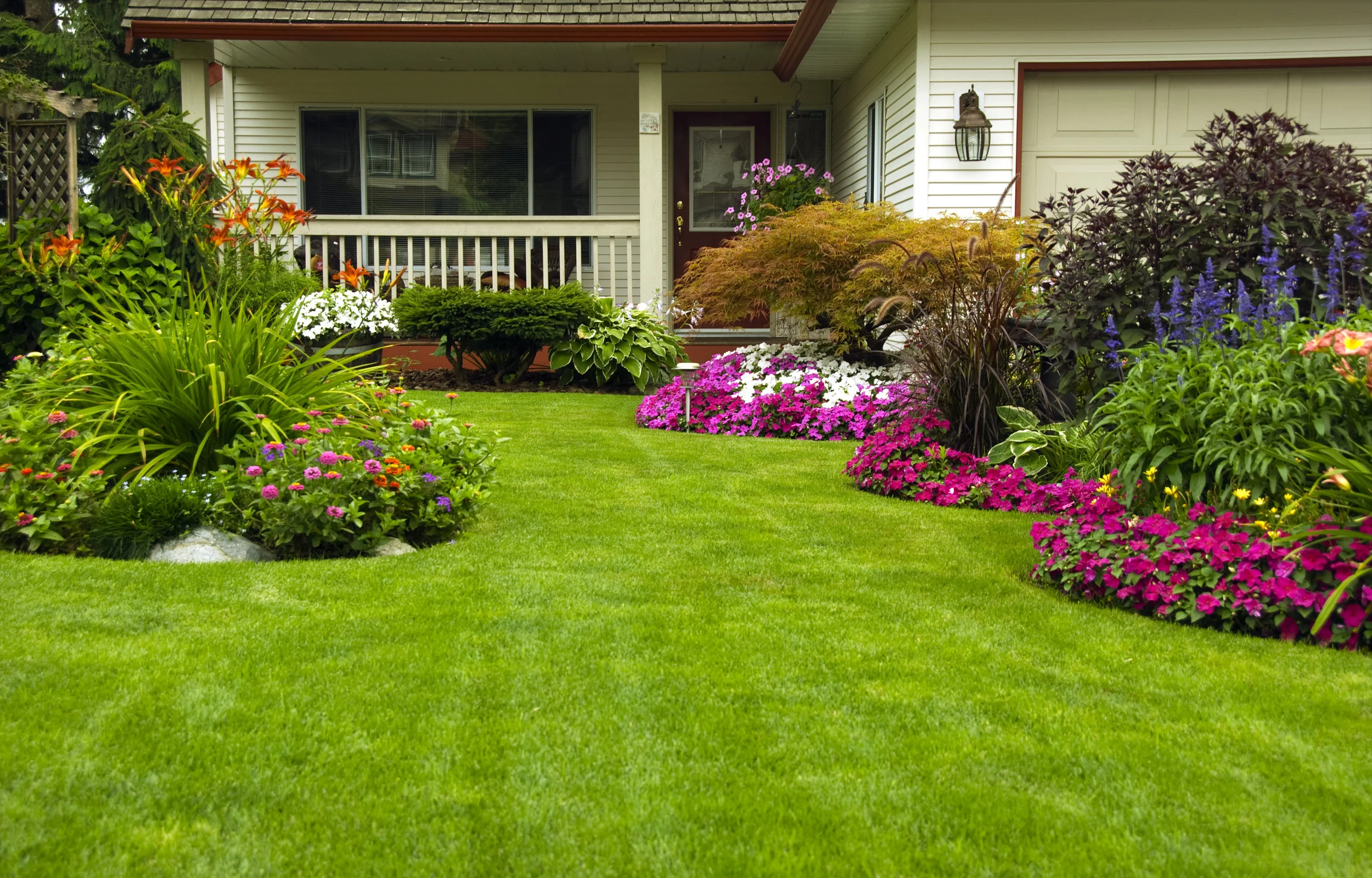 Lawn Care: How to Know Which Services You Need in Wilmette, IL