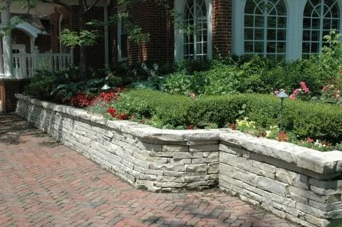 Add Functionality to Your Wilmette, IL, Backyard with Retaining Walls