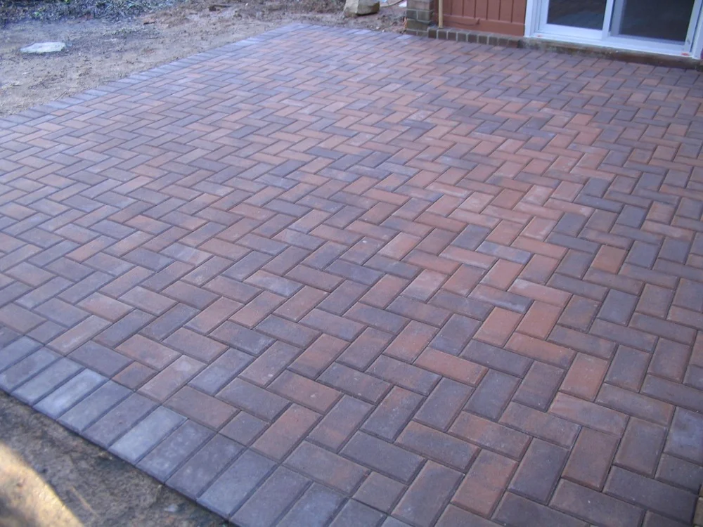 How Professionals Clean Patio Pavers in Winnetka, IL