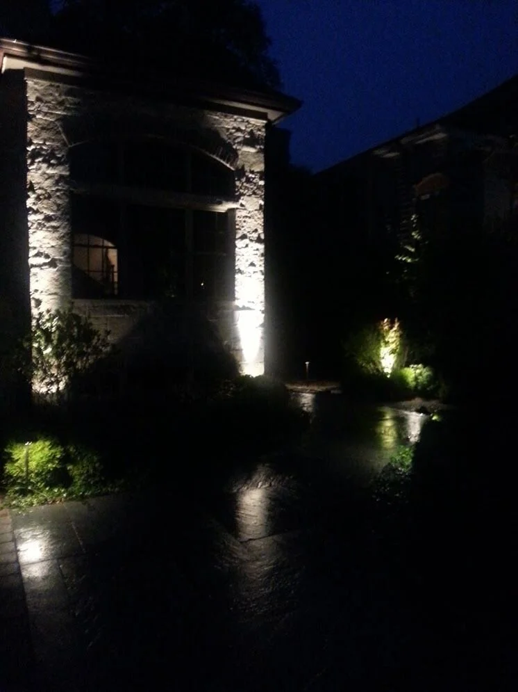 7 Glamorous Outdoor Lighting Ideas for the Avid Entertainer in Buffalo Grove and Highland Park Il Areas