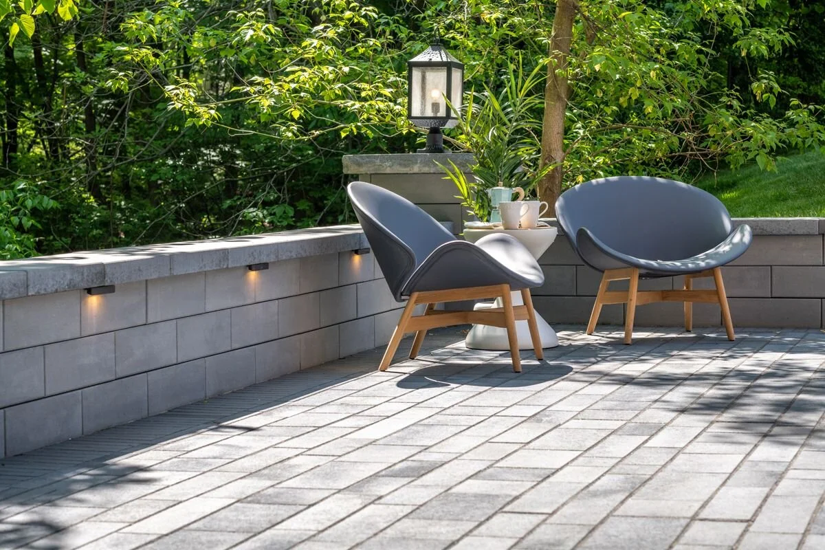 Showcase Your Backyard With These 5 Outdoor Lighting Hacks in the Buffalo Grove and Glenview, IL Areas