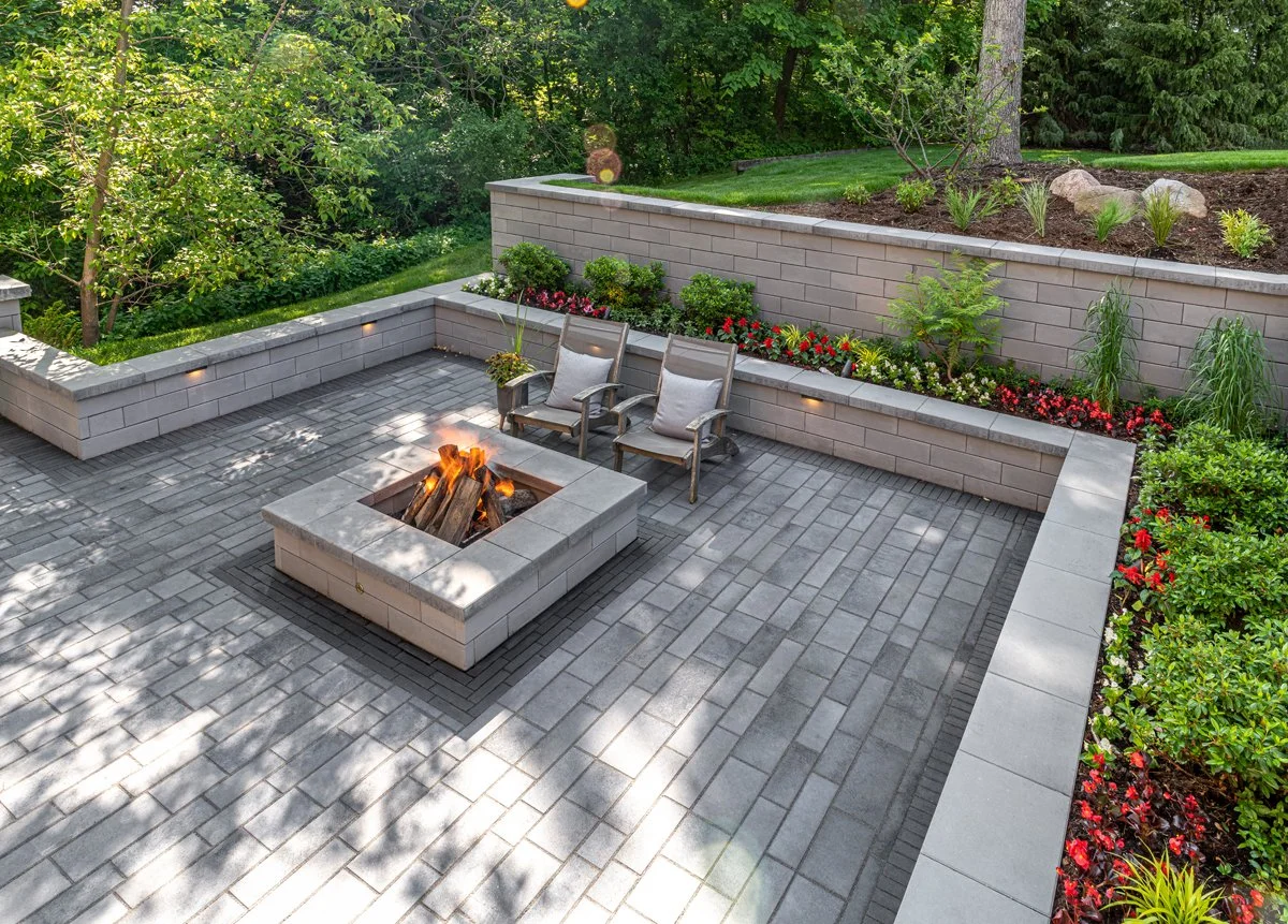 Luxury Patio Designs for Stunning Backyards in Libertyville & Kildeer, IL
