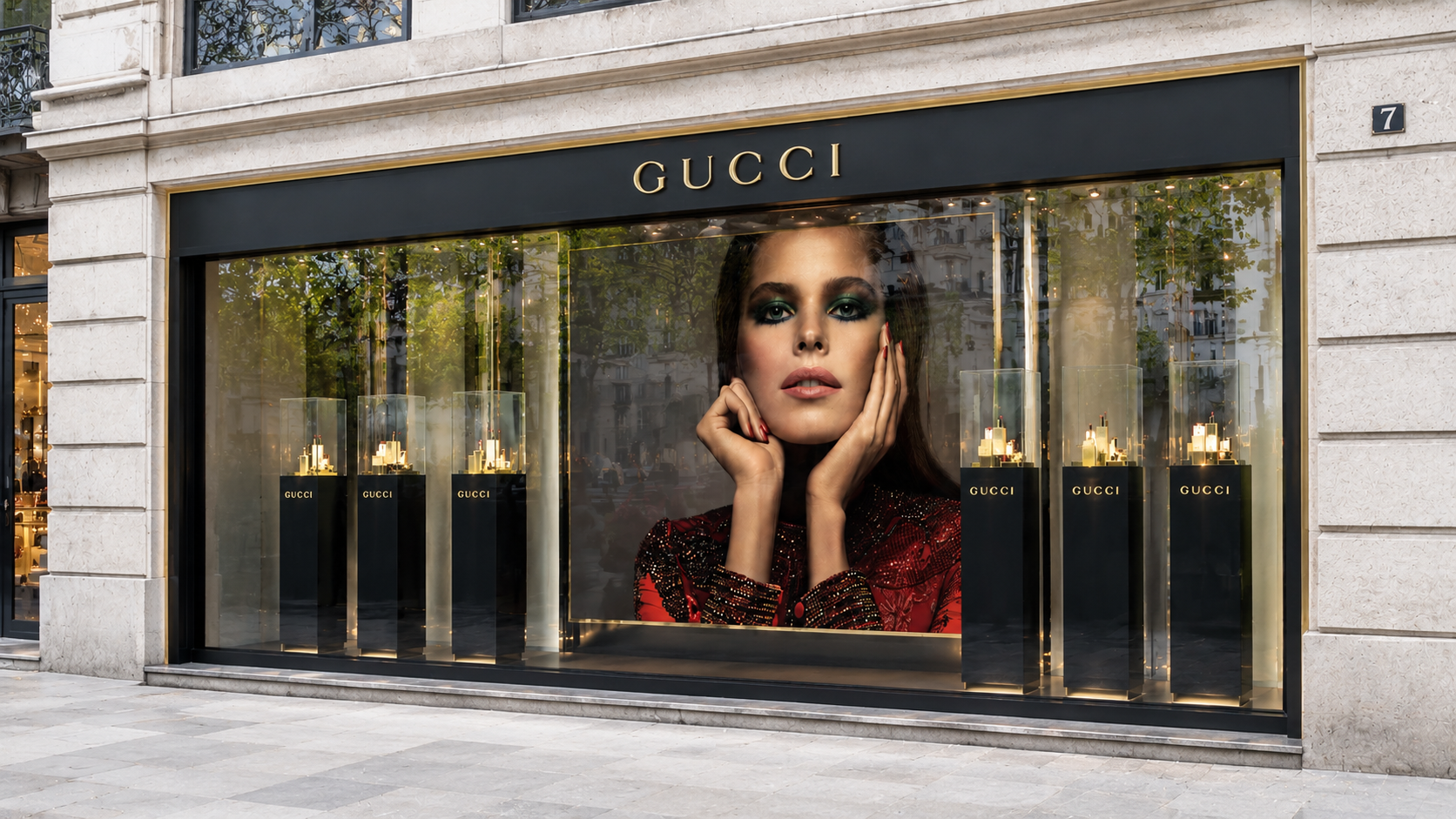 Gucci Make-up Launch Window