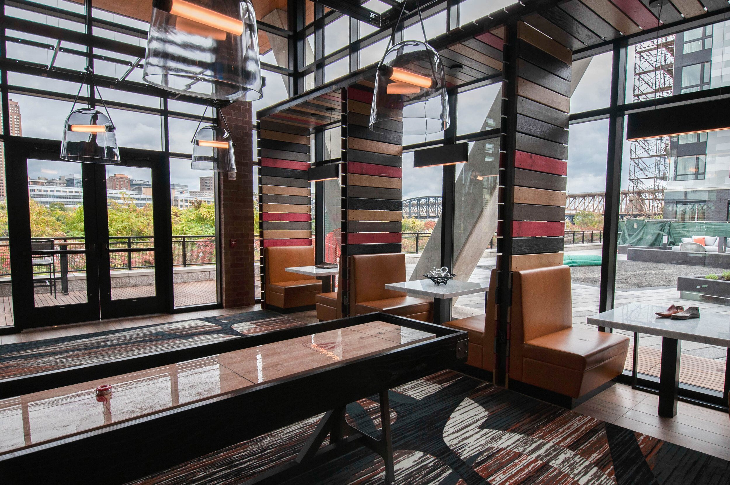 Glasshouse Pittsburgh Station Square Apartments Near Downtown