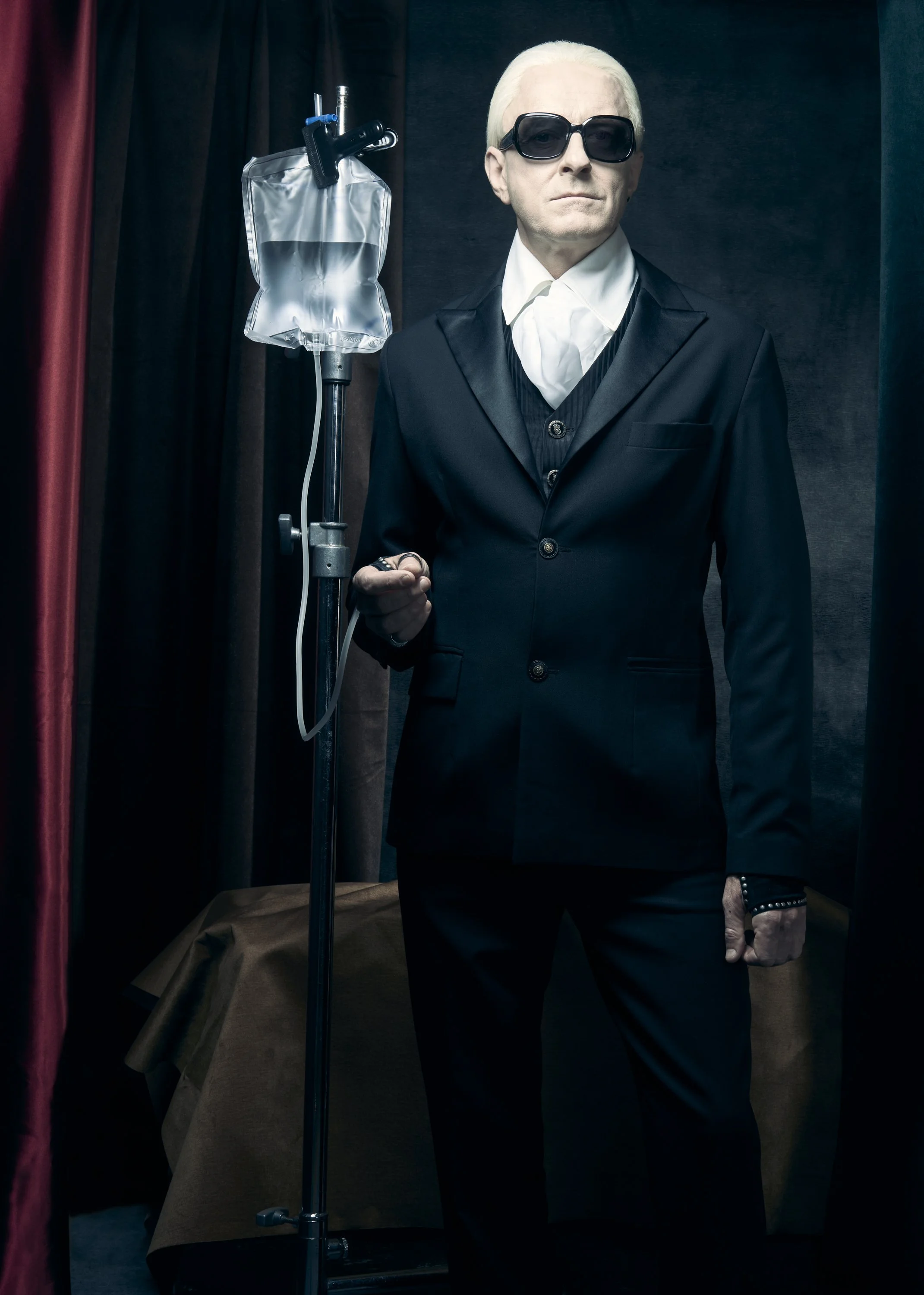 Jacek Poniedziałek as Baron de Charlus 