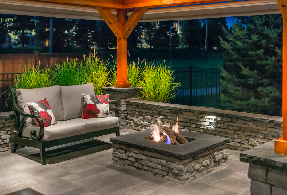 3 Unique Outdoor Fireplace And Fire Pit, Alfresco Fire Pit Ideas