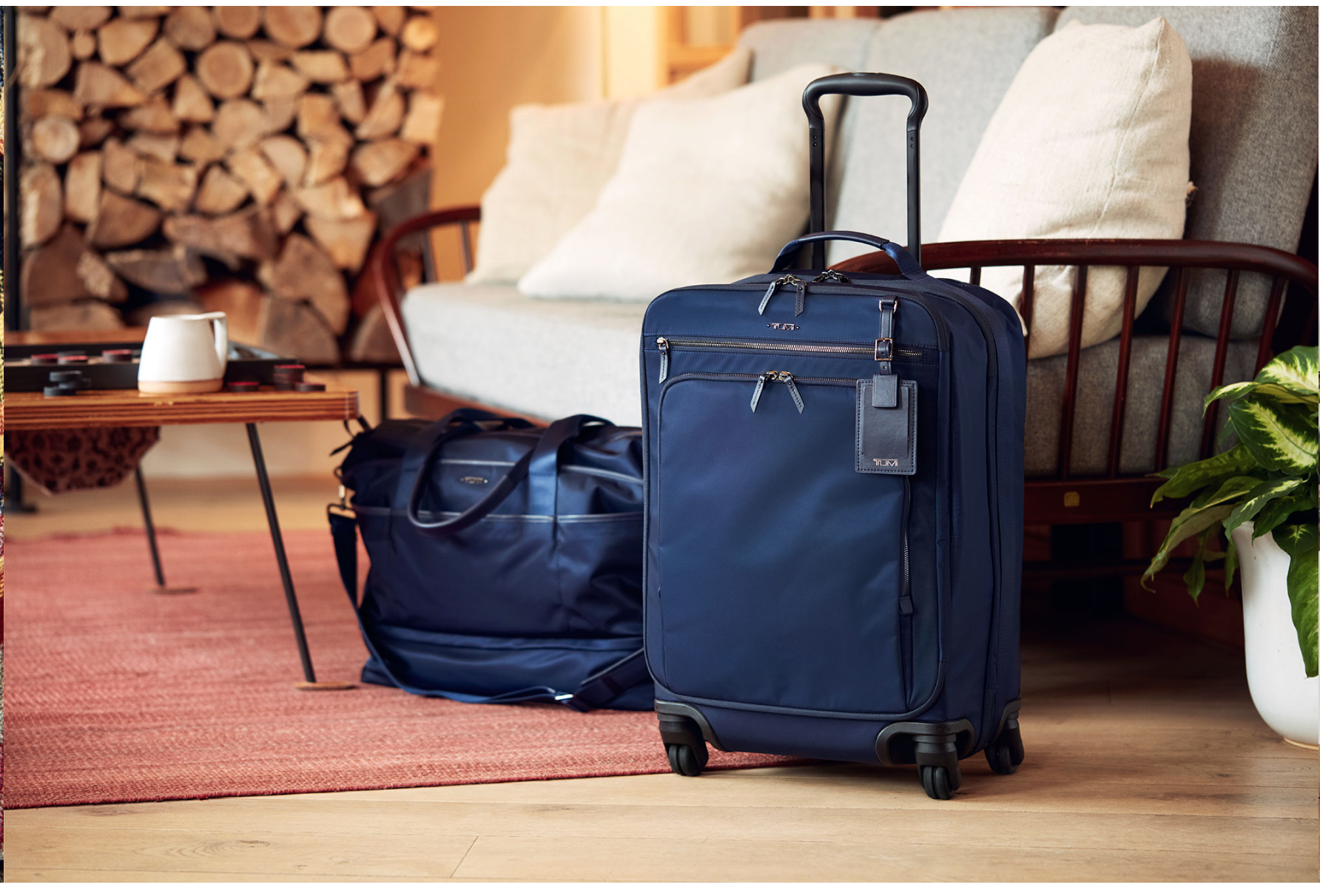 Jaime Cary <br> Tumi <br> Canon 5Dmk4 <br> 24-70mm <br> Macbook Pro <br> Digiplate on Tripod <br> Versa Battery