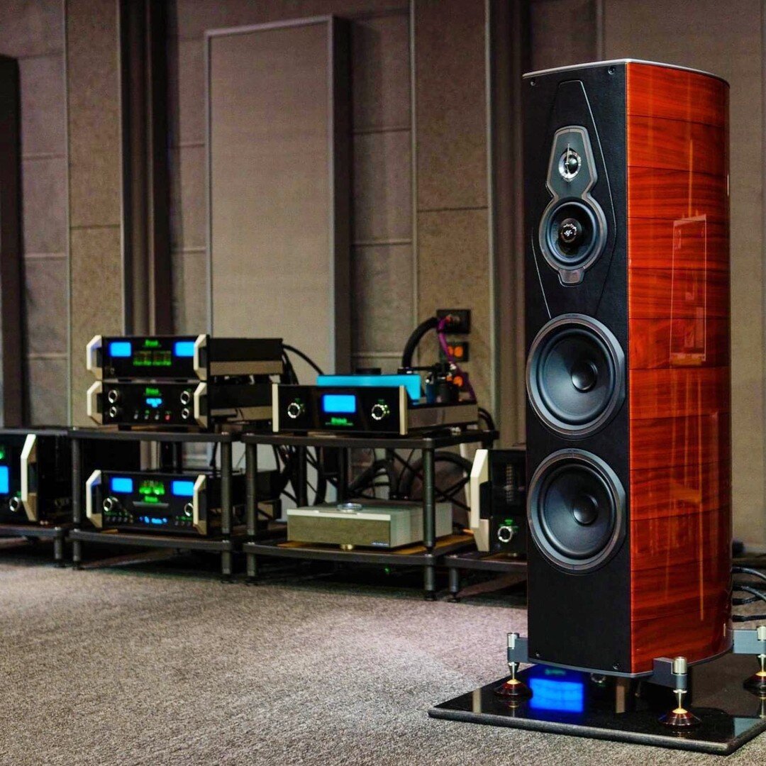 Amazing McIntosh &amp; Sonus faber system! Photo courtesy @livio_cucuzza