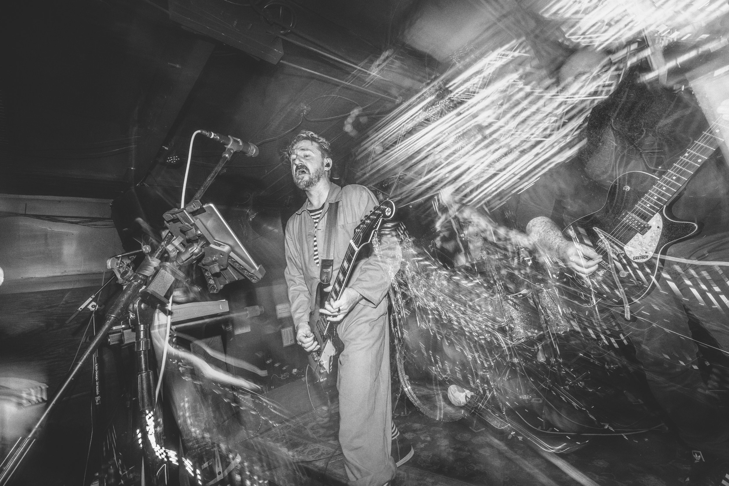  photo by @adequatechad 