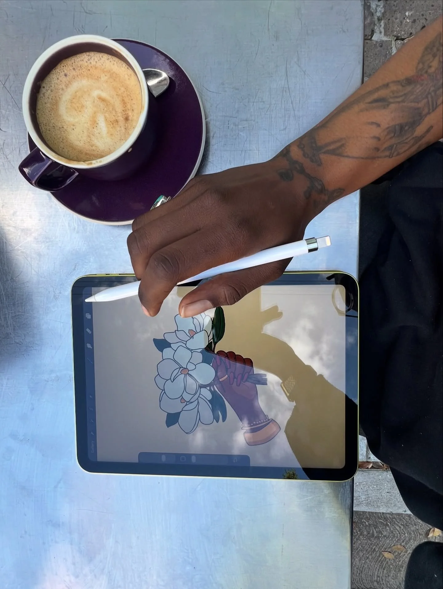 &ldquo;lemme hear ya say magnoliiia&rdquo; - @ikr3wcial 
i created these magnoliaaa bouquet designs with @procreate
.
.
#thesweetestberry
#paintplayrantread