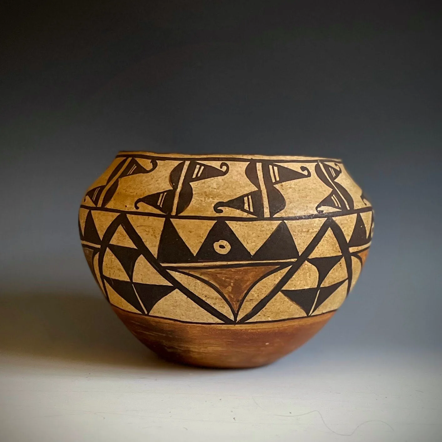 Vintage New Mexican Pueblo, Navajo Pottery & Ceramic Art at Kimosabé, Taos