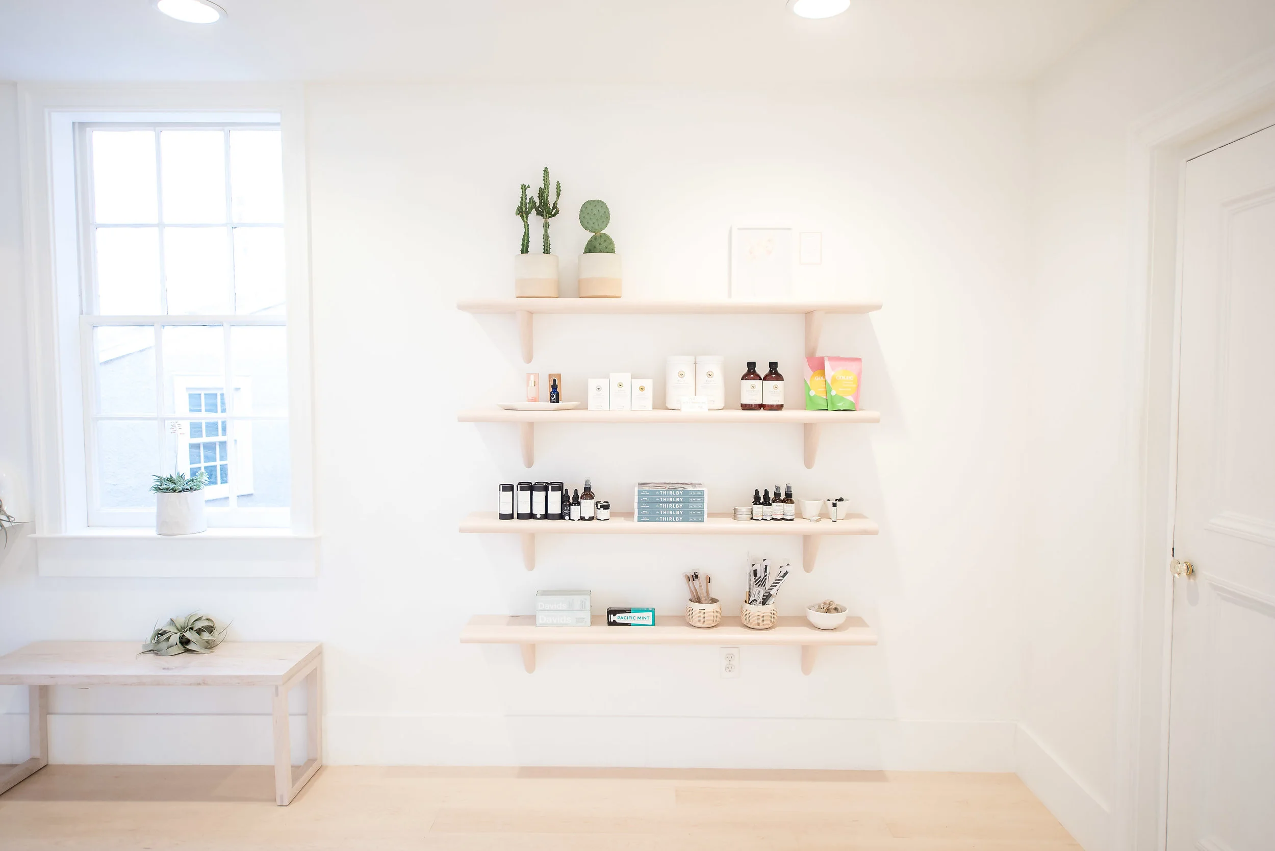 Erin-Fabio-Photography-Take-Care-August-Store-2018-88.jpg