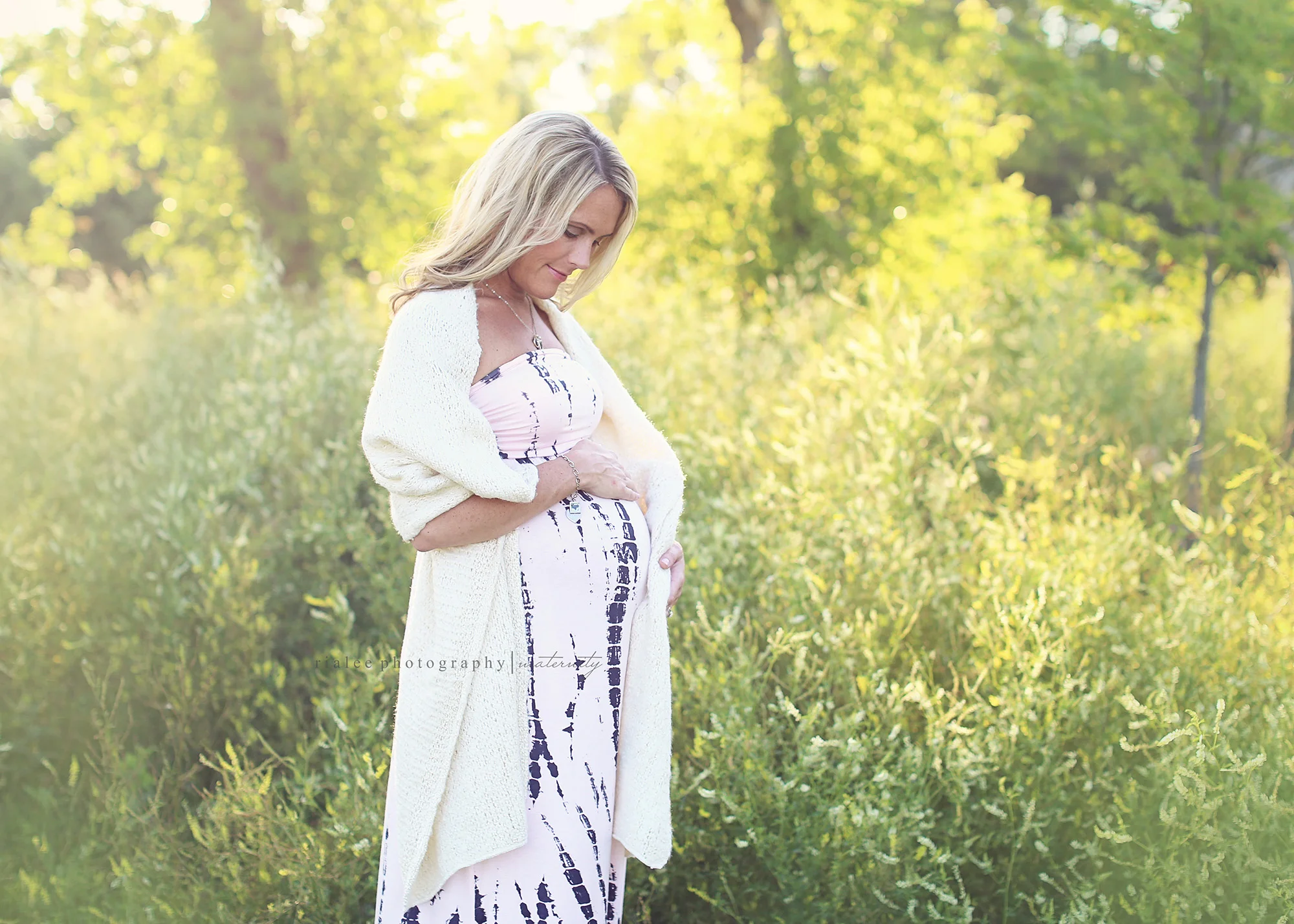 maternityphotosfargo.jpg