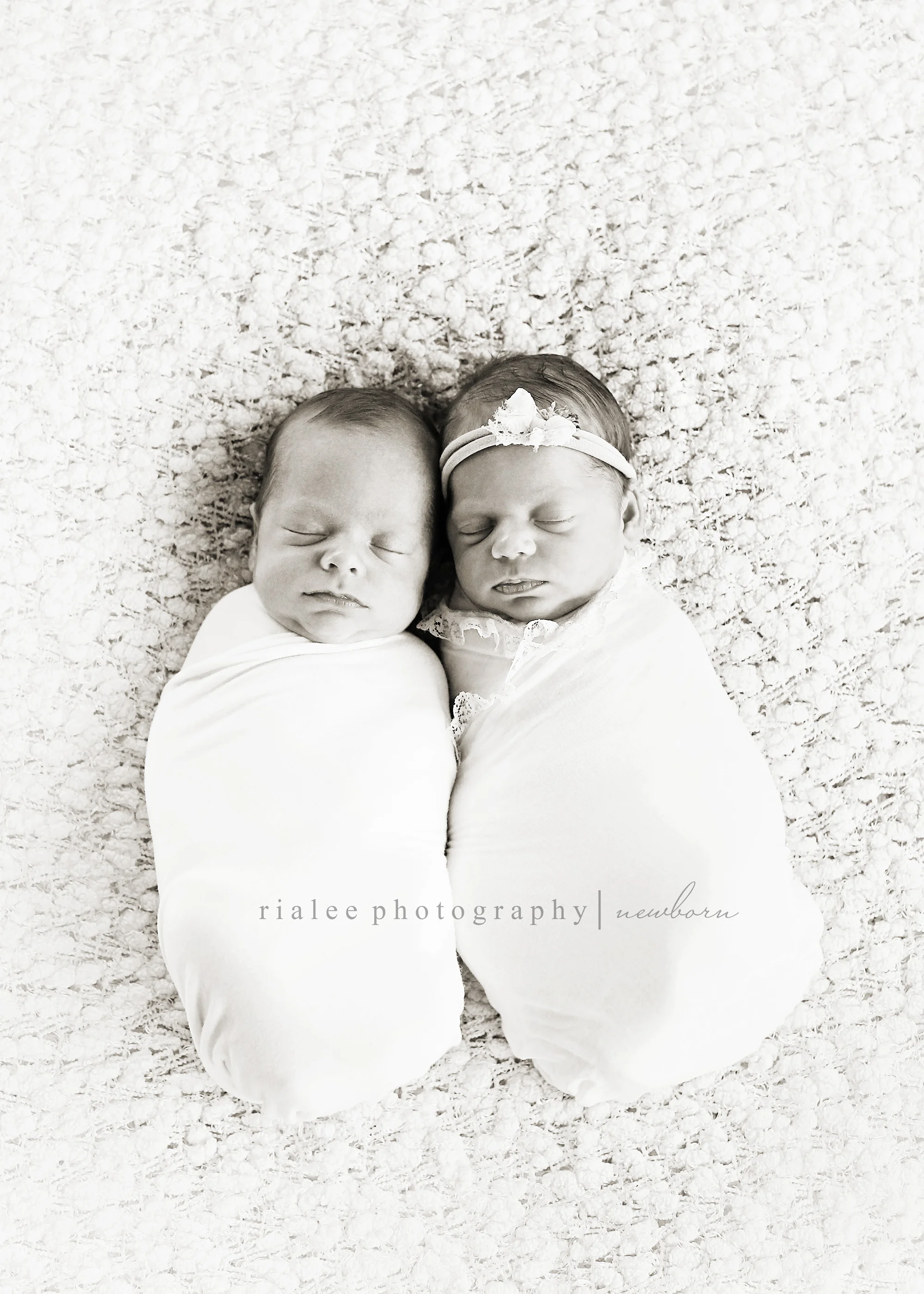 newbornphotographerfargo.jpg