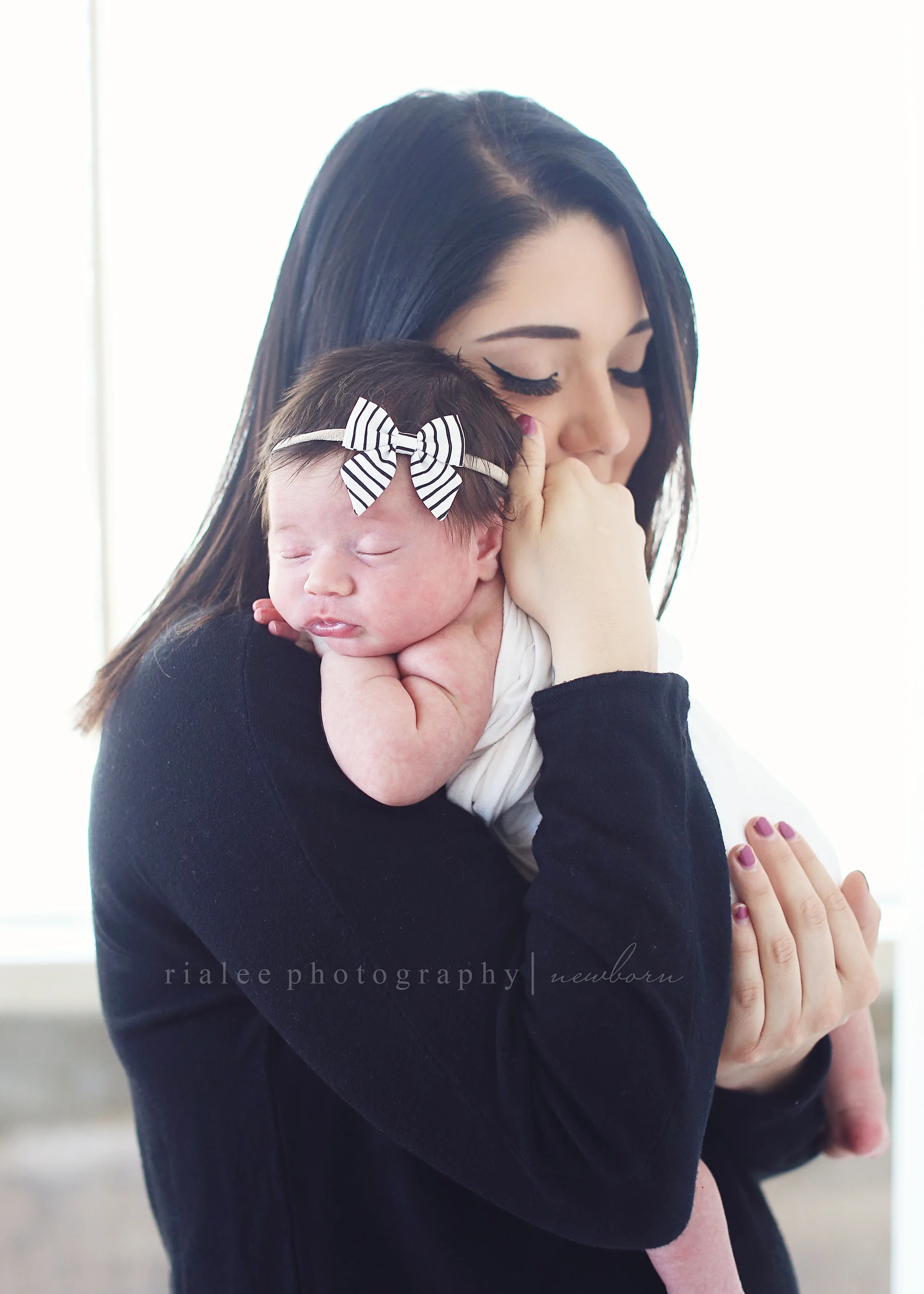newbornphotographerfargo.jpg
