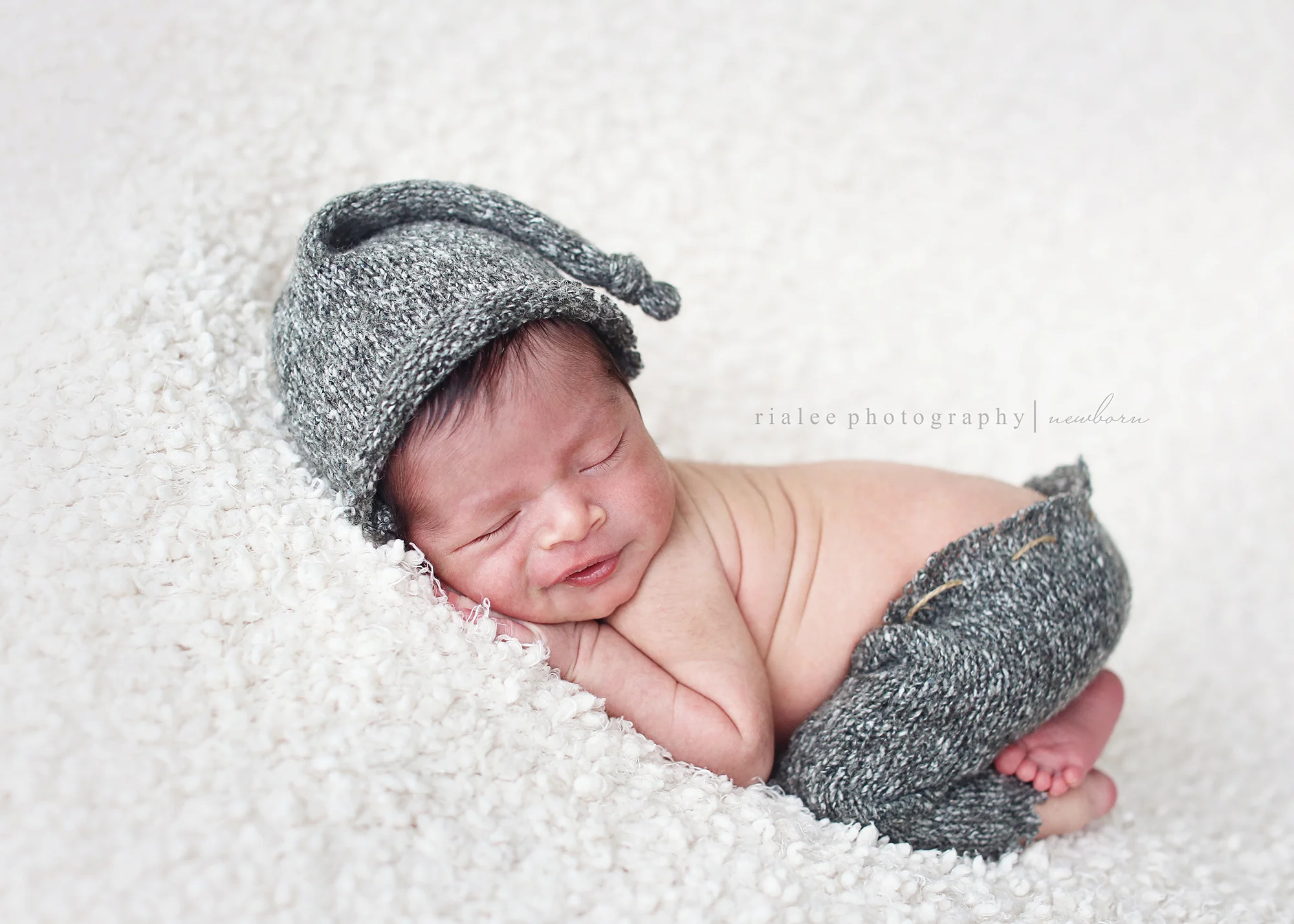 newbornphotosinfargo.jpg