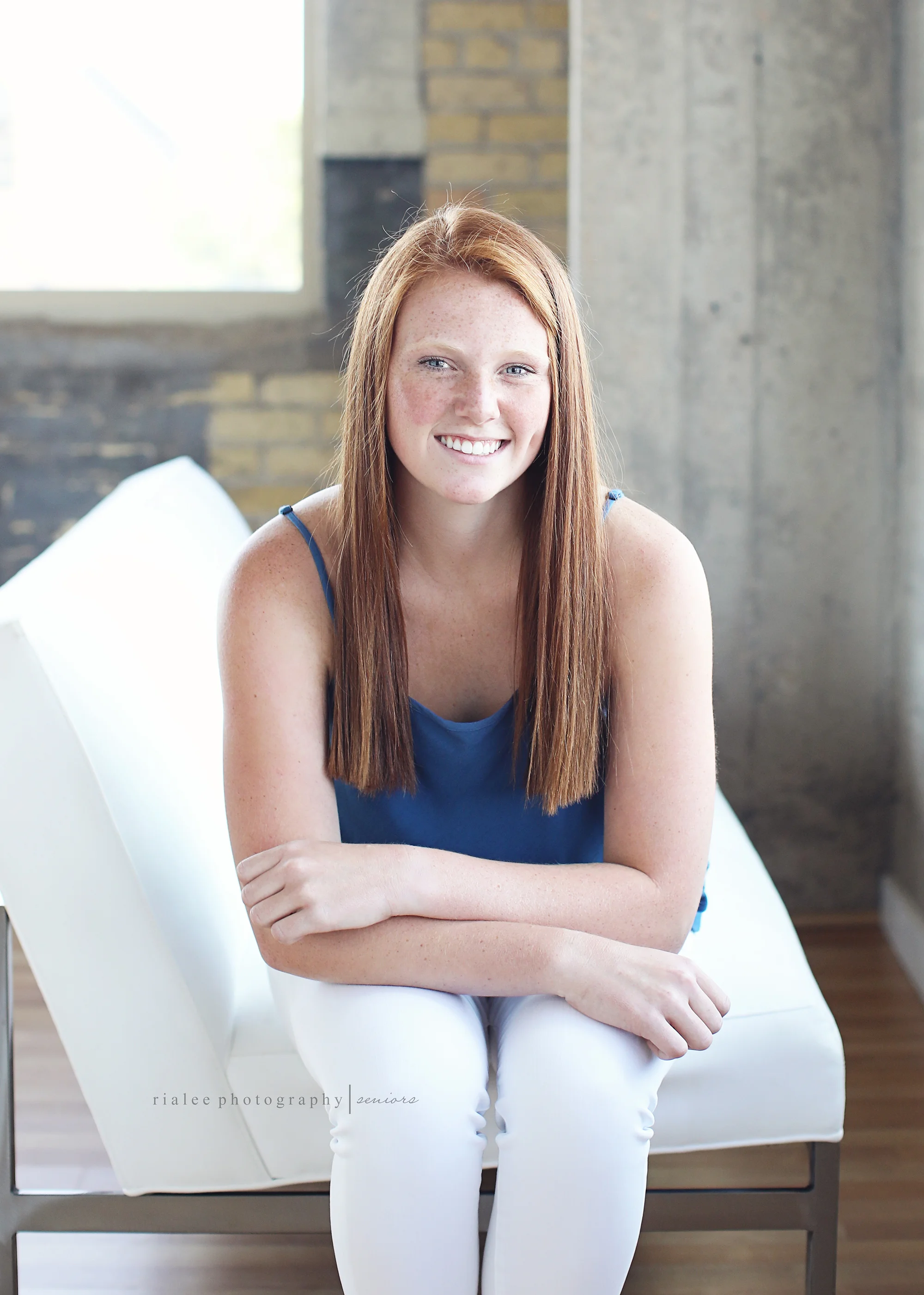 seniorportraitsfargond.jpg