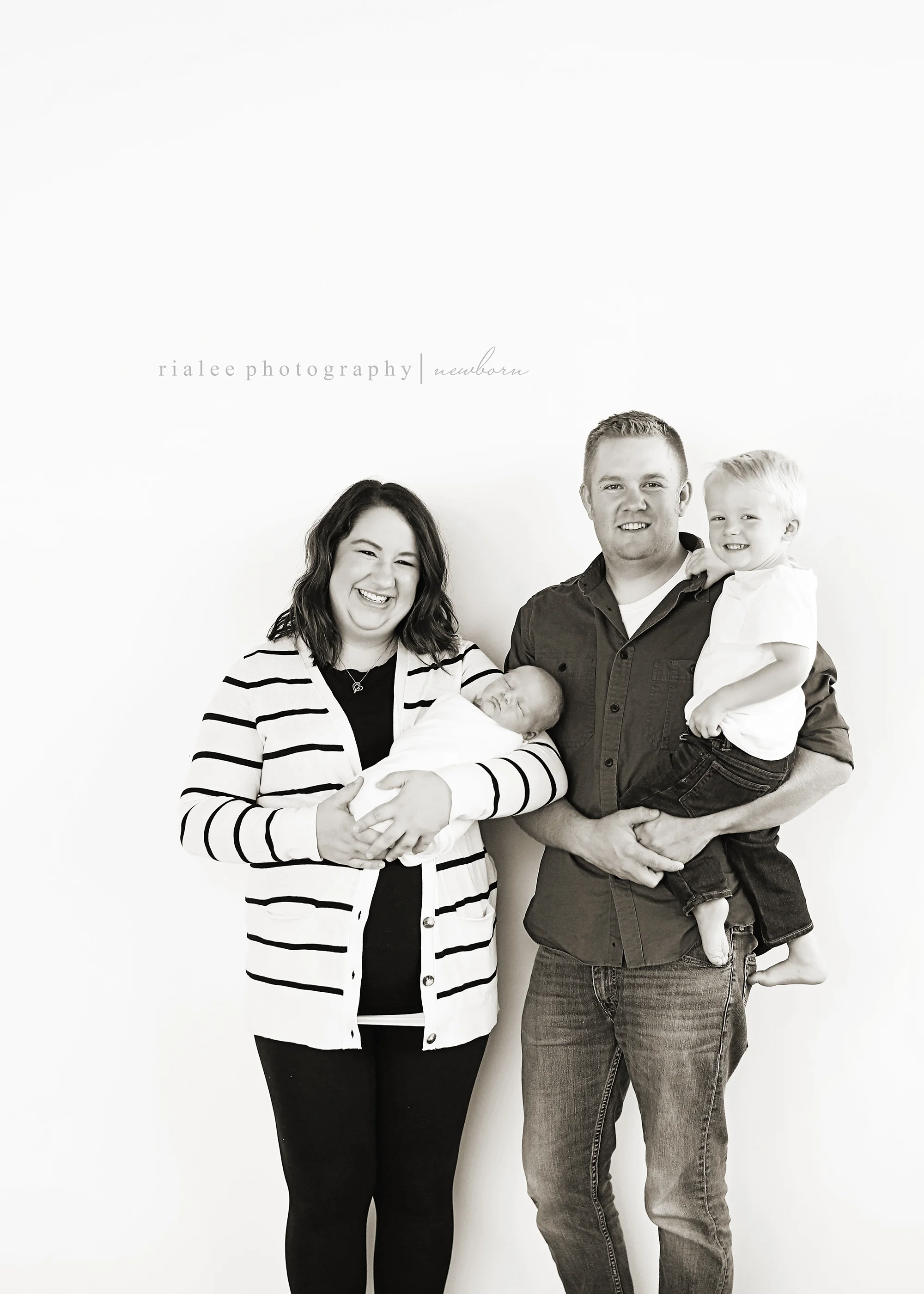 familyphotographerfargond.jpg