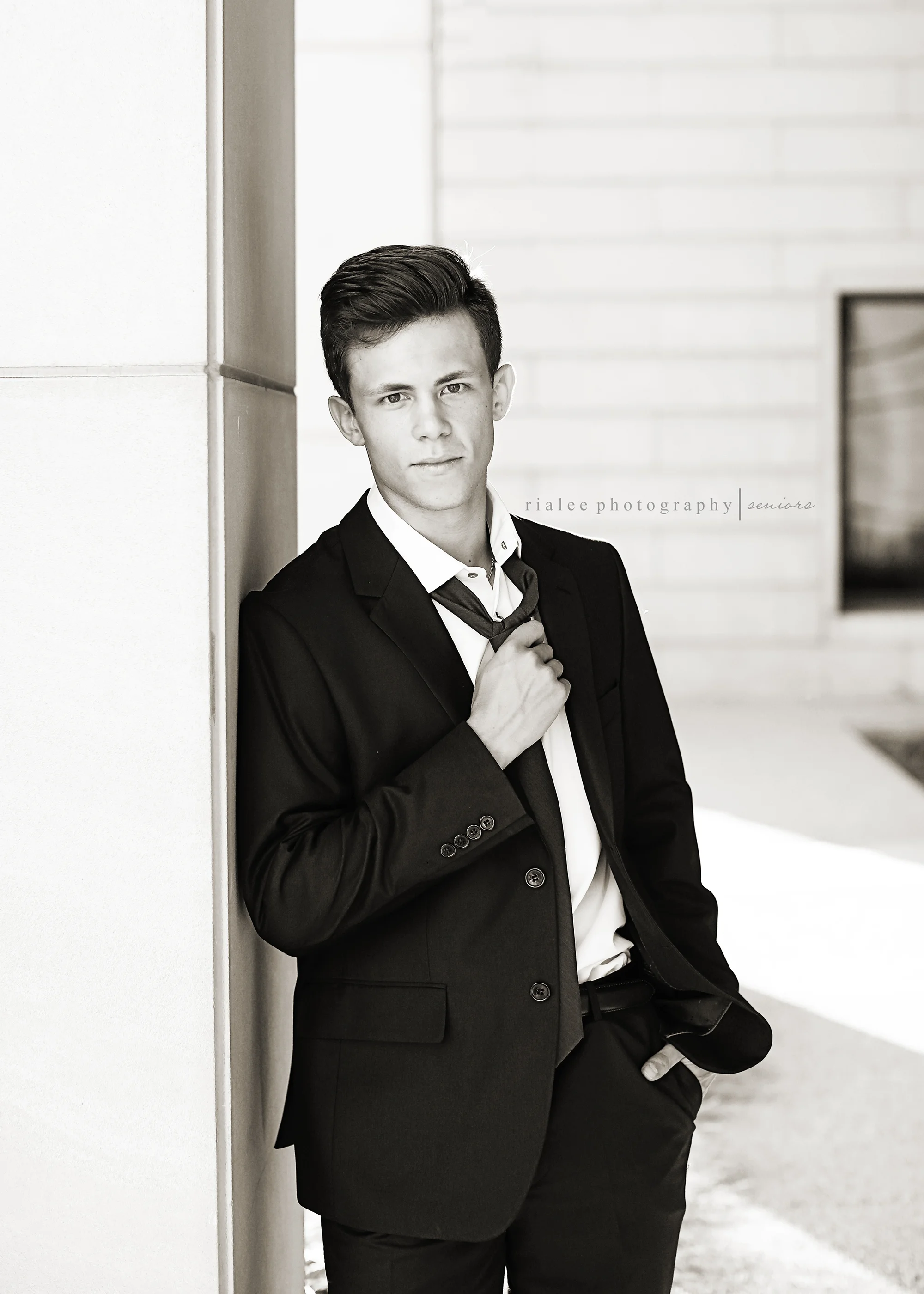 bestseniorphotographersinfargo.jpg