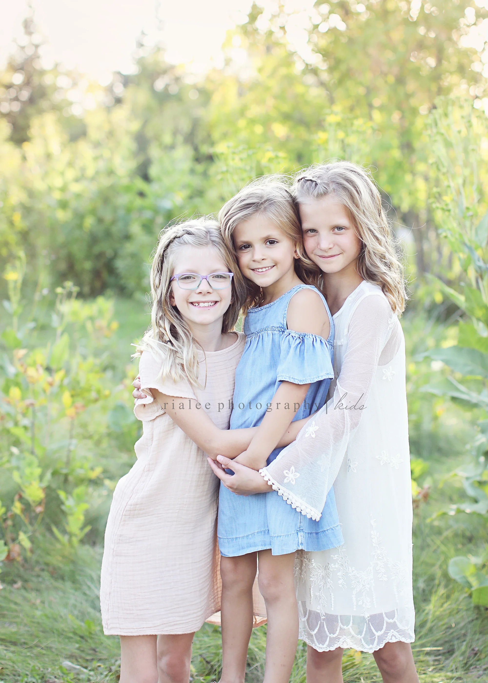 bestchildrensphotographerfargond.jpg