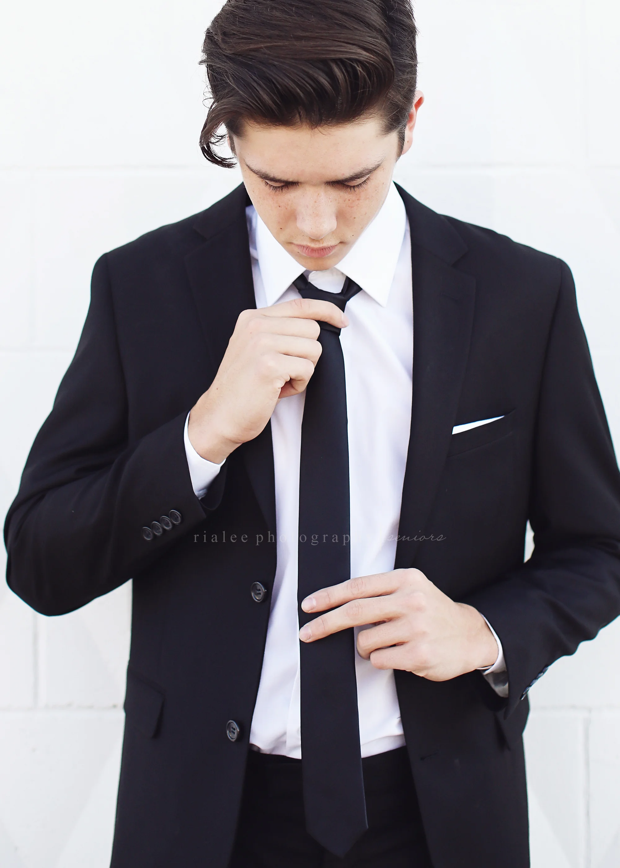moorheadseniorphotographer.jpg