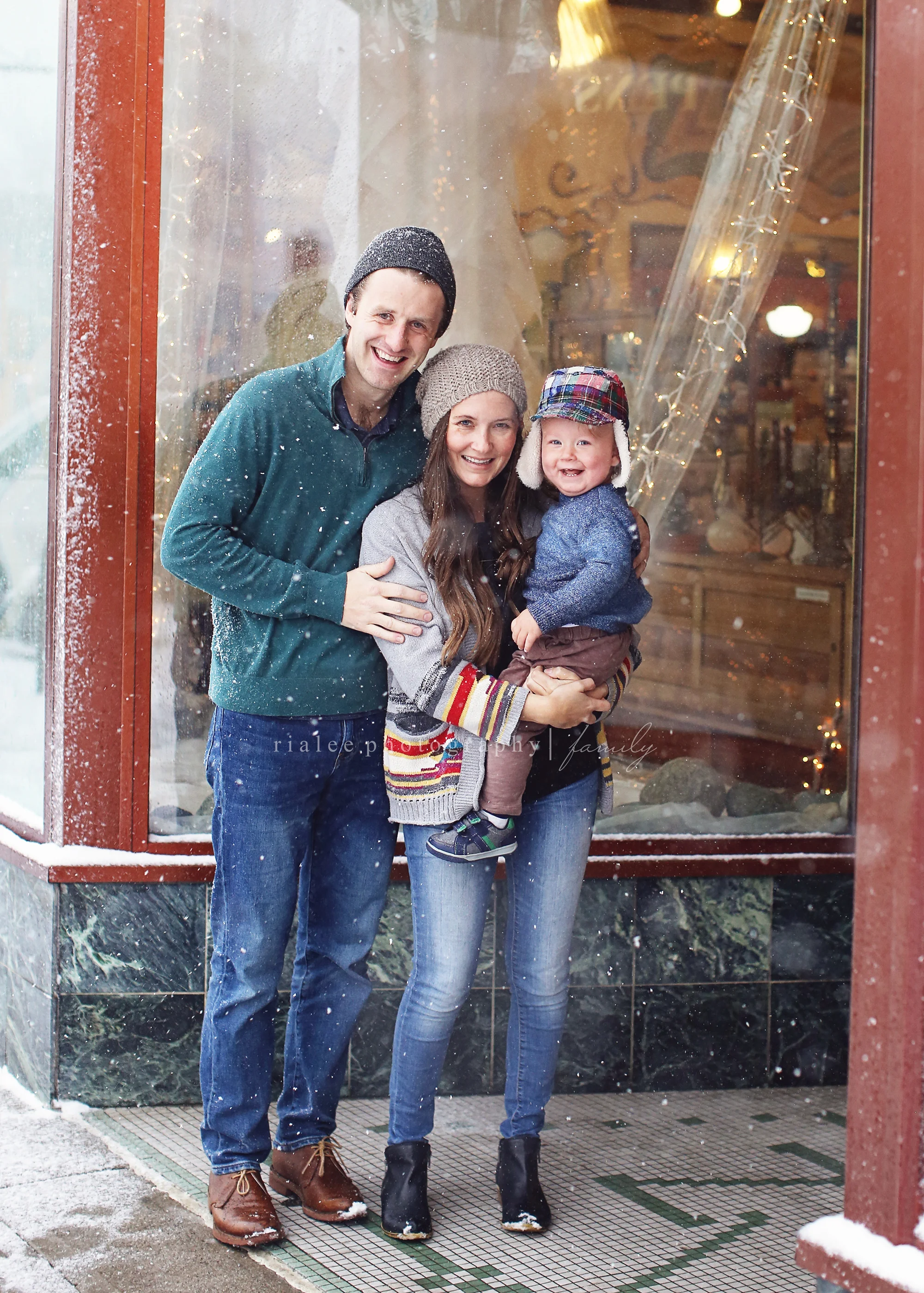 coolfamilyphotosfargond.jpg