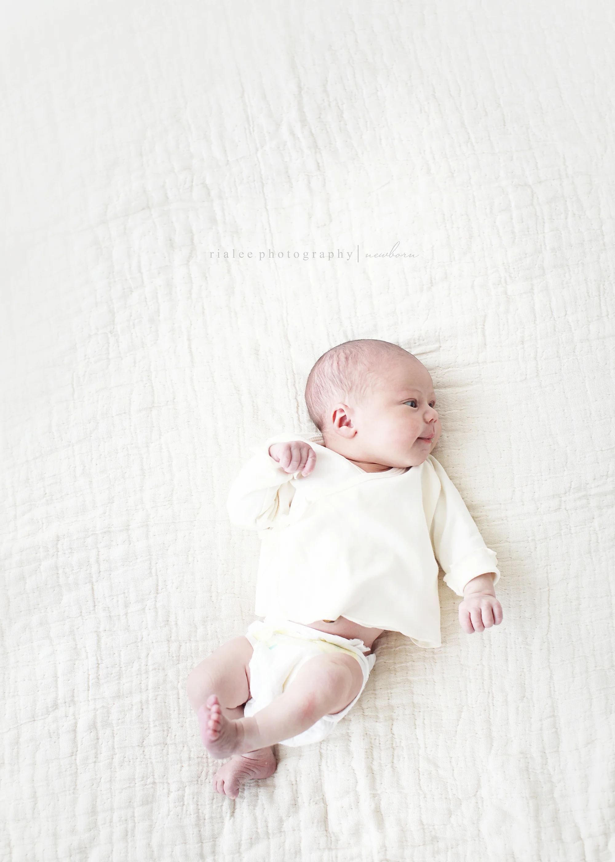 simplelifestylenewbornphotographerfargo.jpg