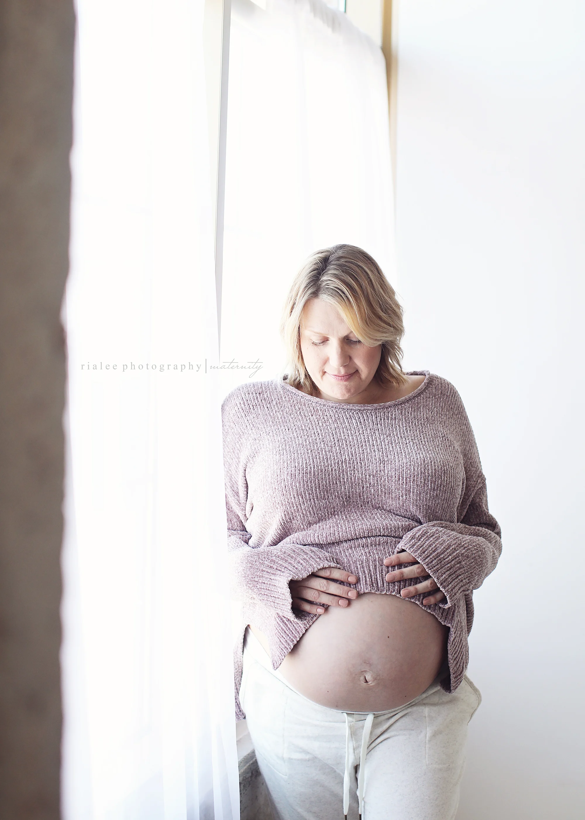 fargomaternityphotographer.jpg