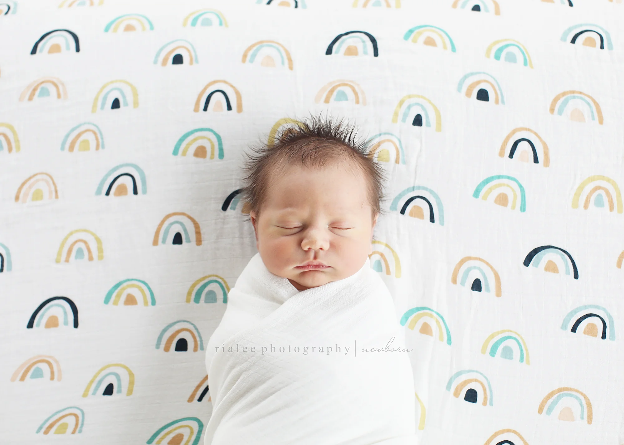 modernnewbornphotographerfargo.jpg