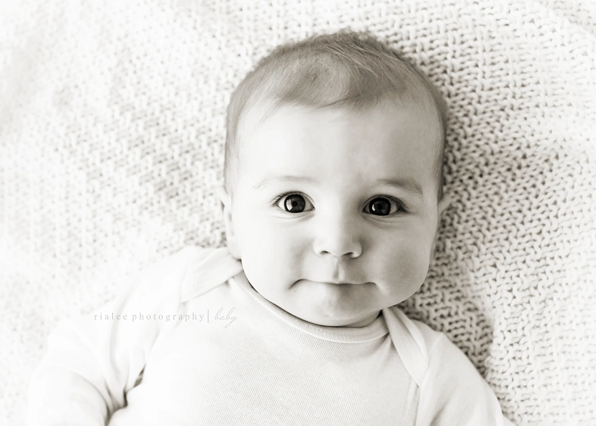 simplebabyphotosfargo.jpg