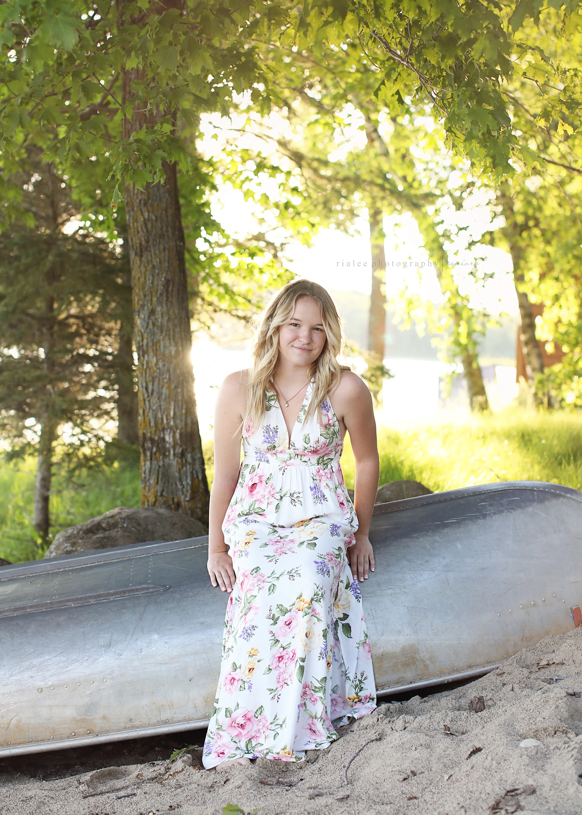 detroitlakesseniorphotographers.jpg