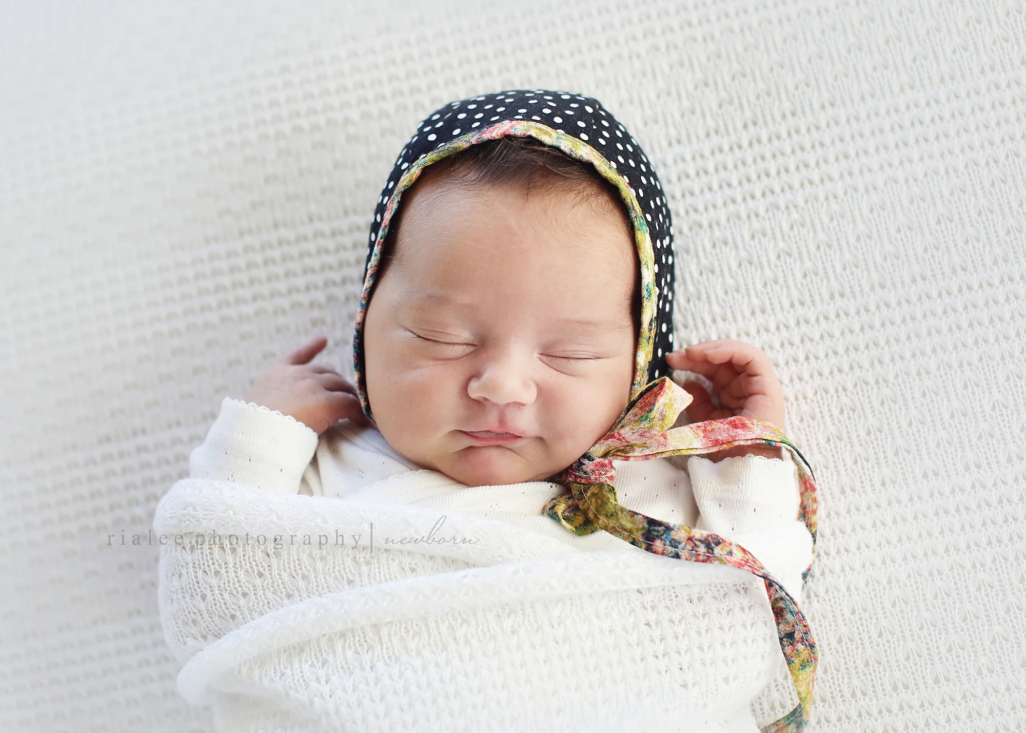 newbornphotographerfargo.jpg