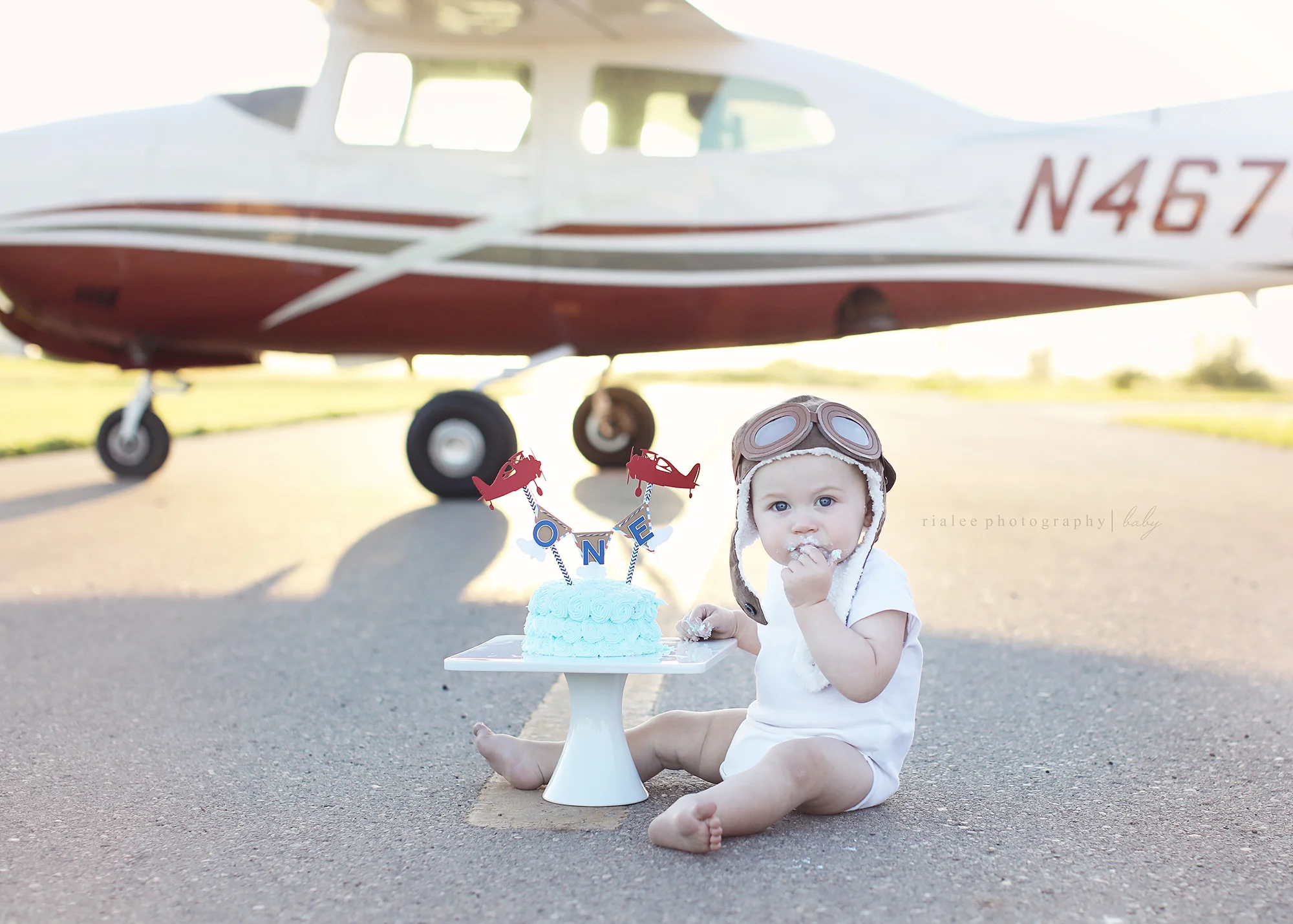 bestbabyphotographerfargomoorhead.jpg