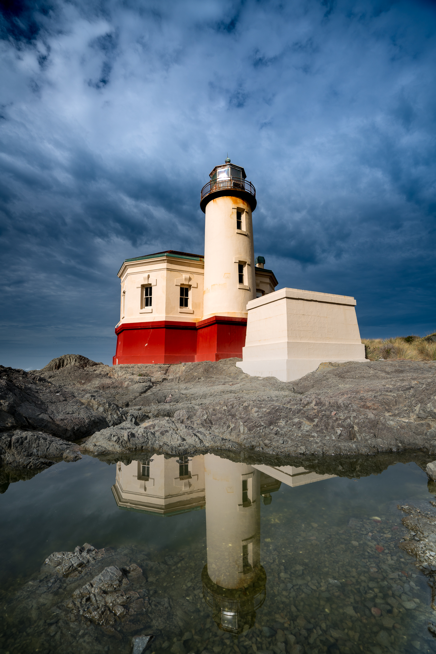 Coquille River Lighthouse Oregon-14.jpg