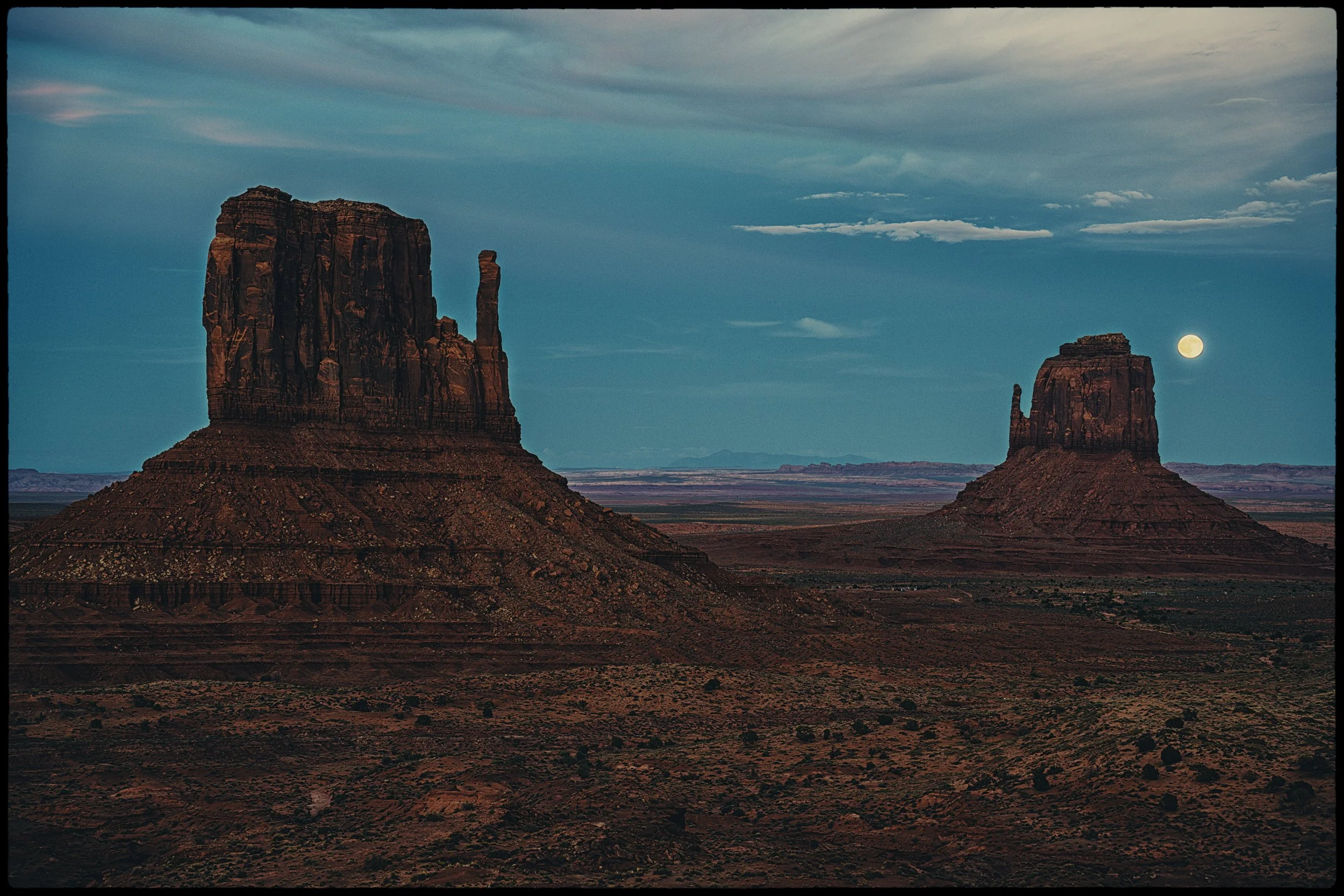 Monuments Mo0nrise-24-Edit.jpg