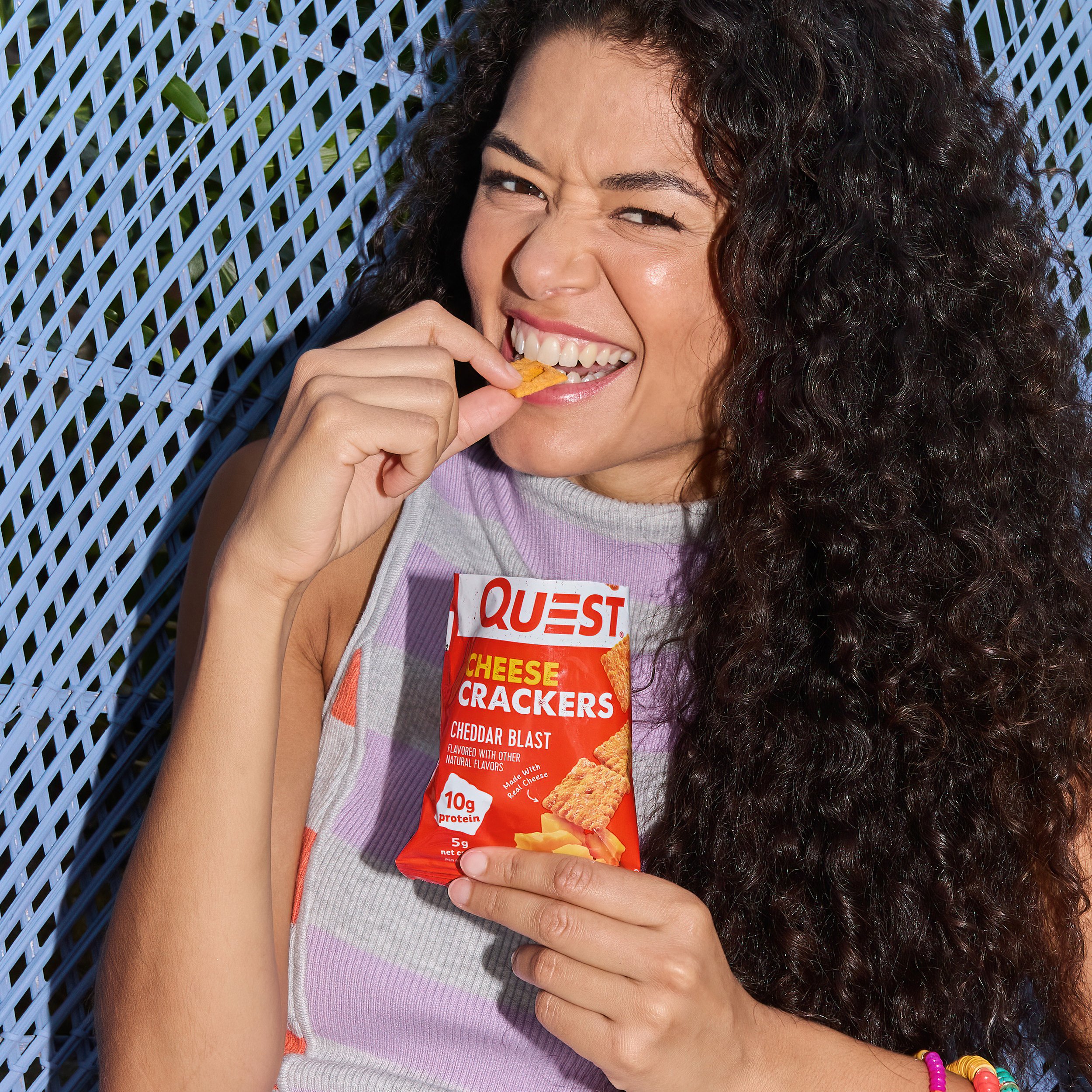QN_USA_Life Style_Crackers_Chedder Blast_CILIA_1x1_2683.jpg