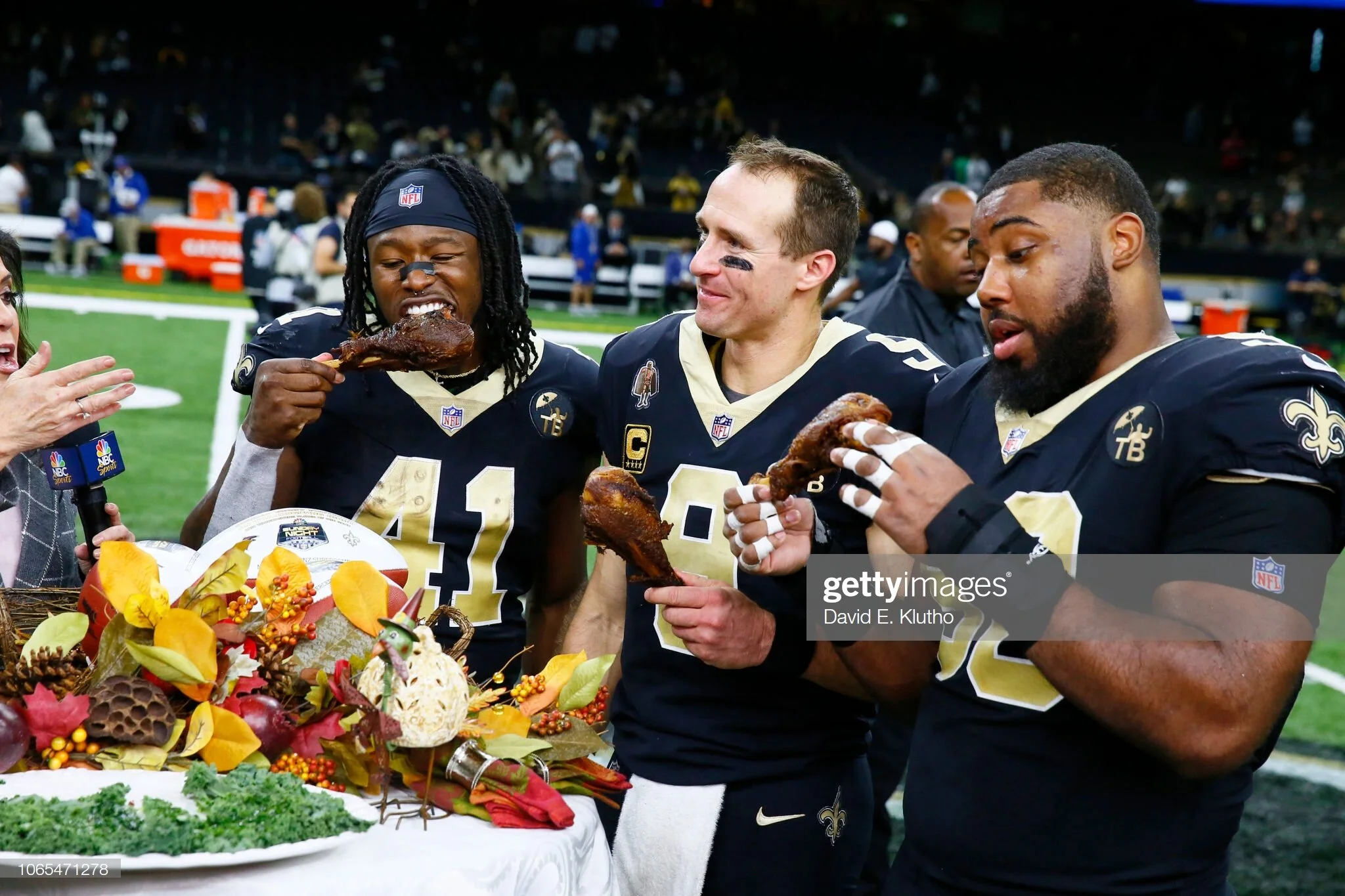 NFL Quarterback Comparisons: Thanksgiving Edition