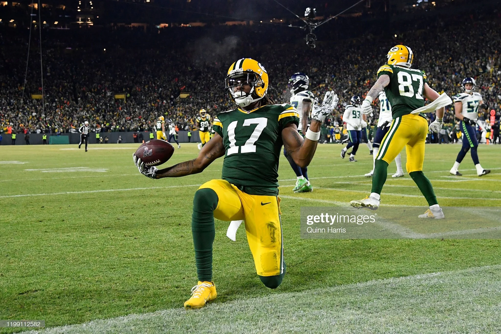 The Chalk Holds for The NFC in the Division Round