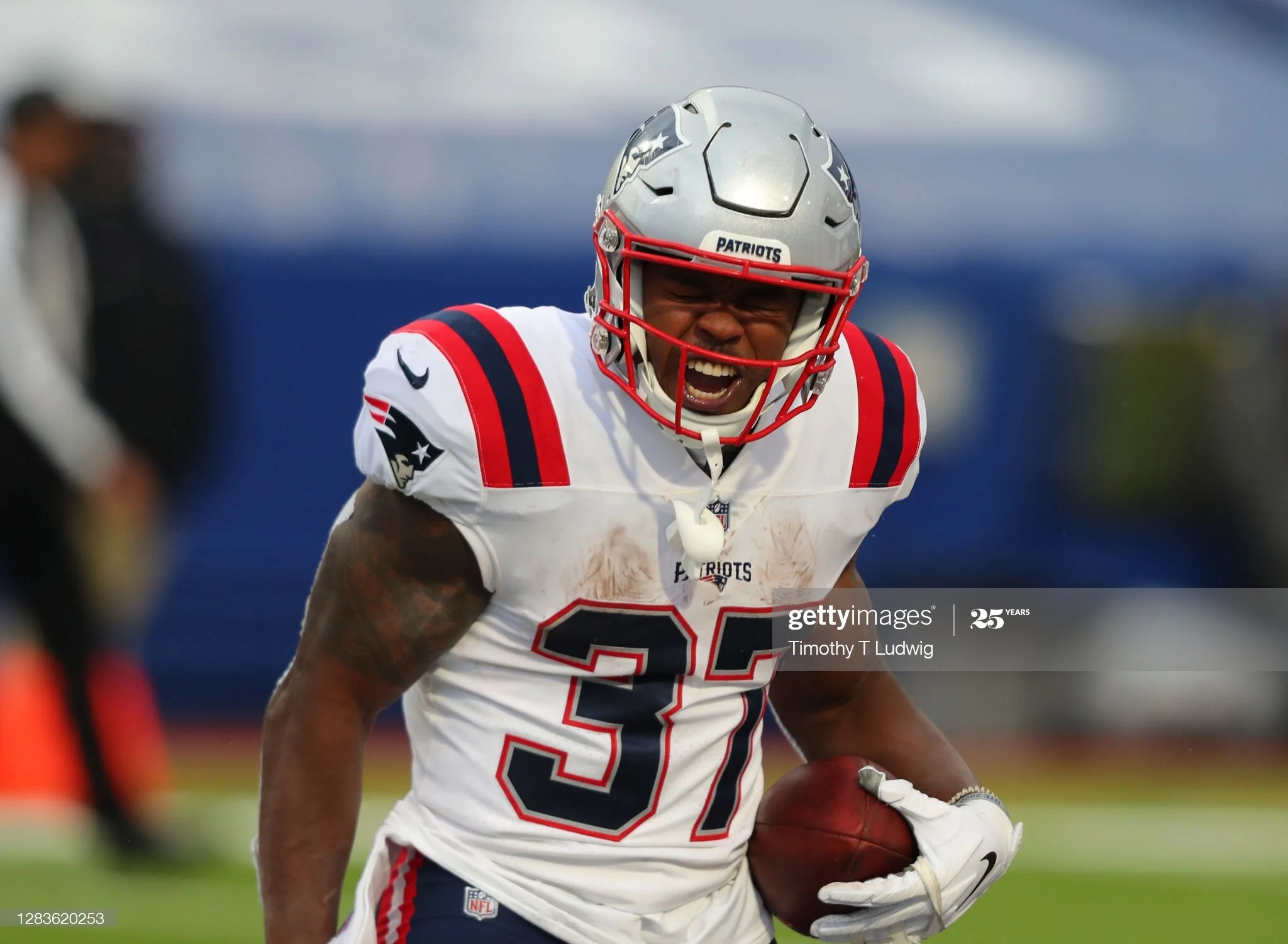 Fantasy Football Week 9 Streamers: A Reliable Patriots Running Back?