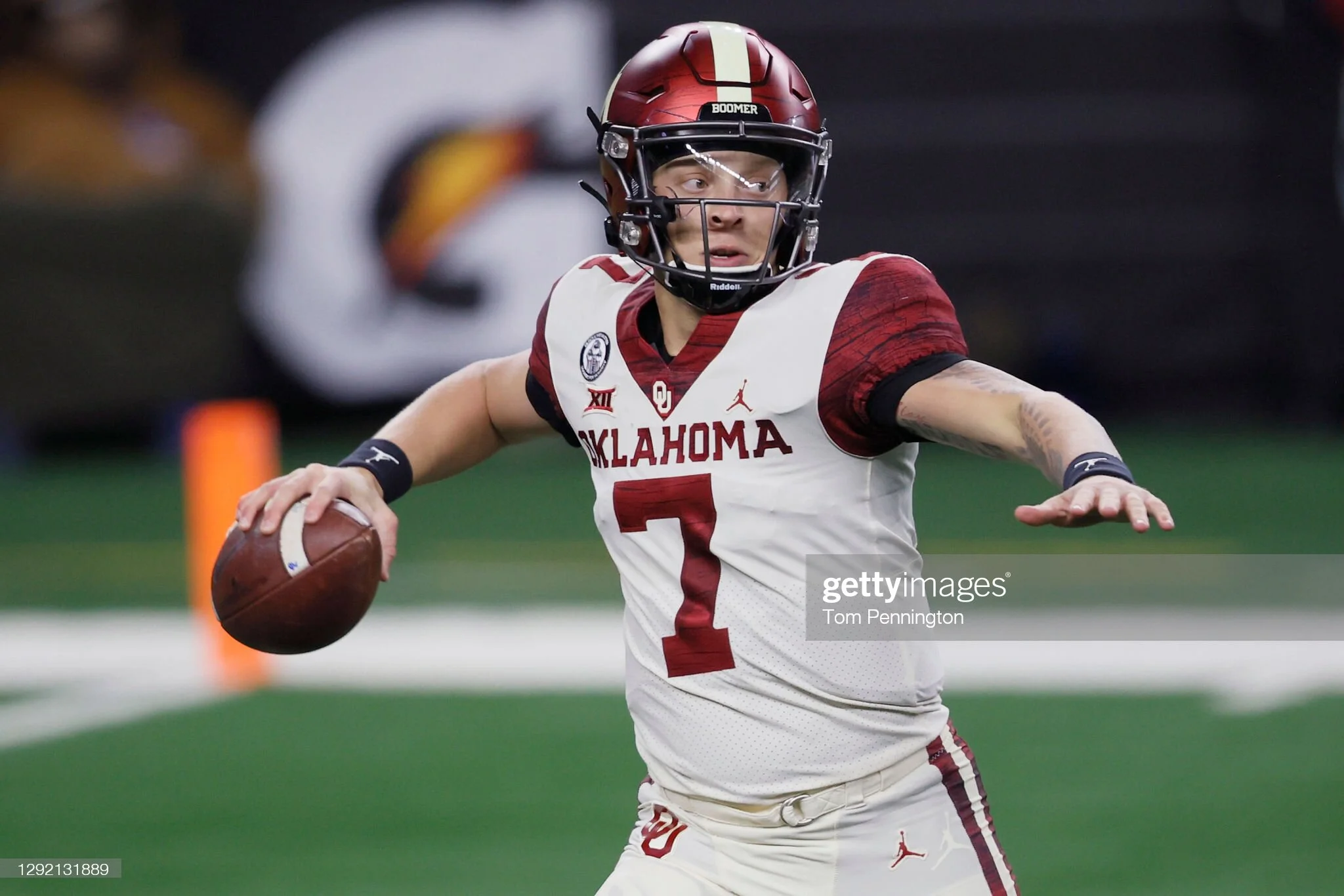 CFB: Early Top Five College Fantasy QBs for 2021