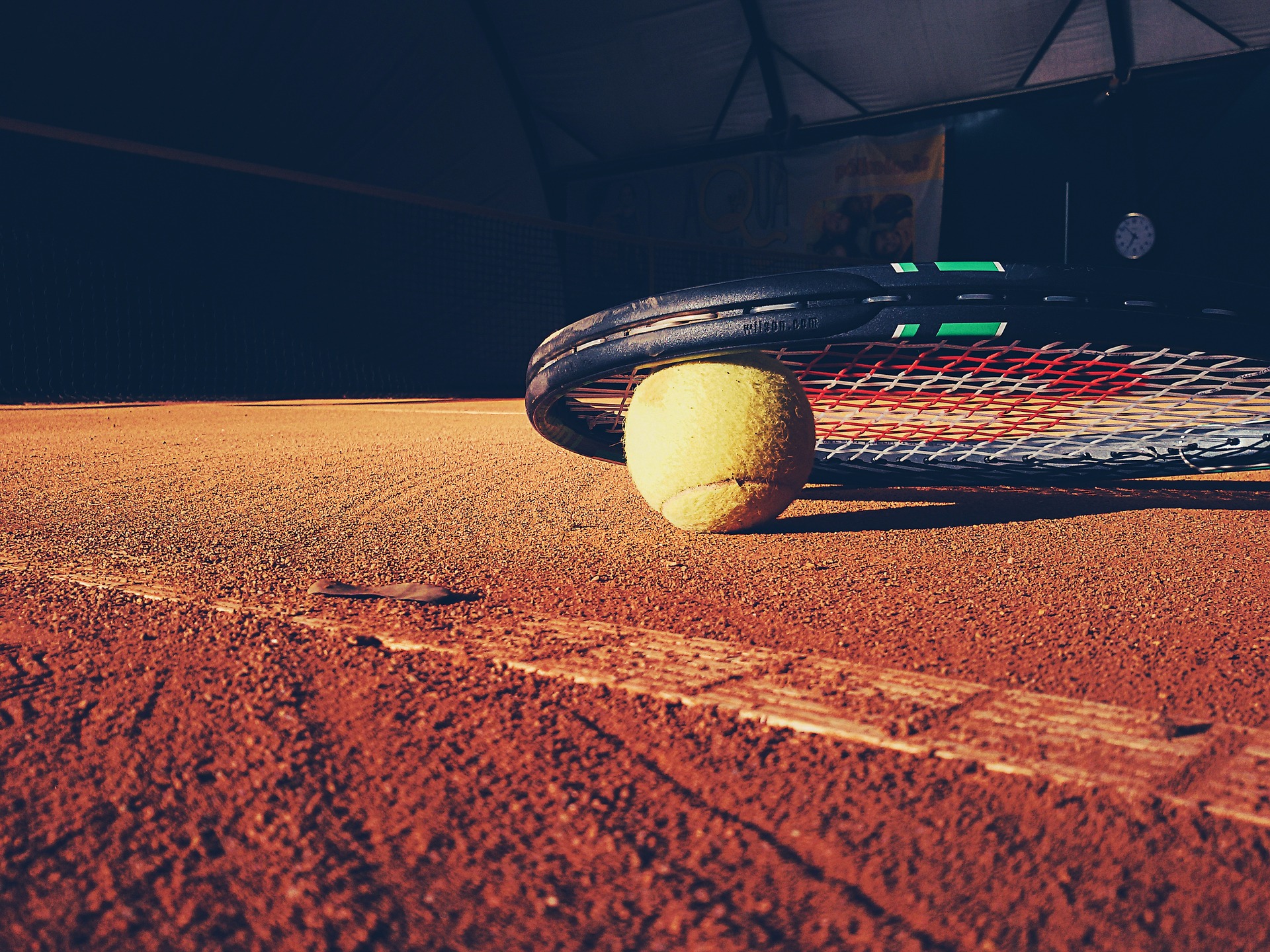 tennis-923659_1920.jpg