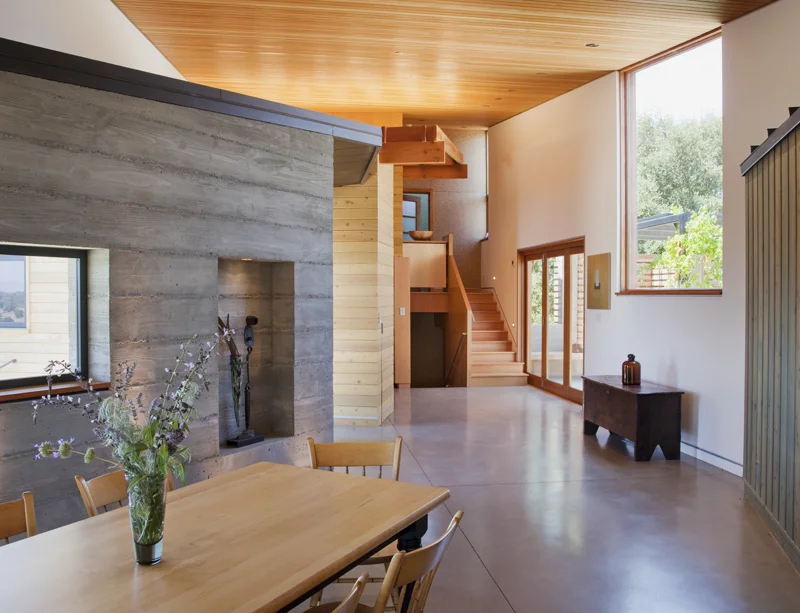 07 SS_RB_INT_02 dining room.jpg