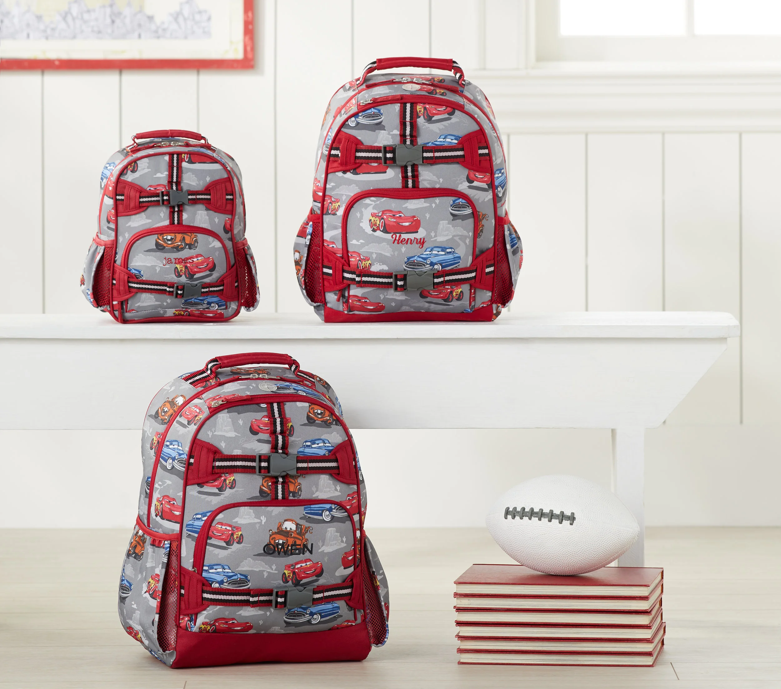 K_Mackenzie4_Backpacks3_GreyRed_Cars.jpg