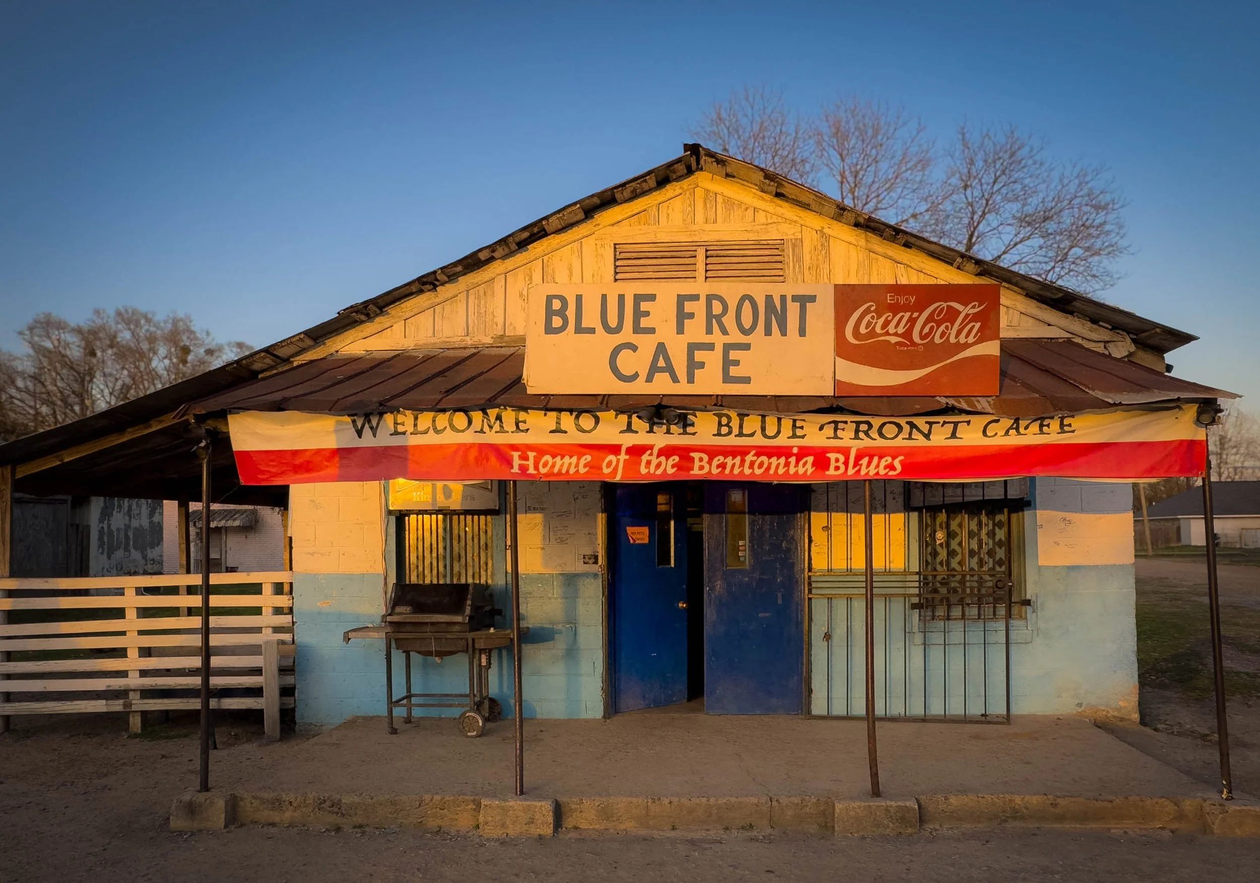 Blue Front Cafe 2024 
